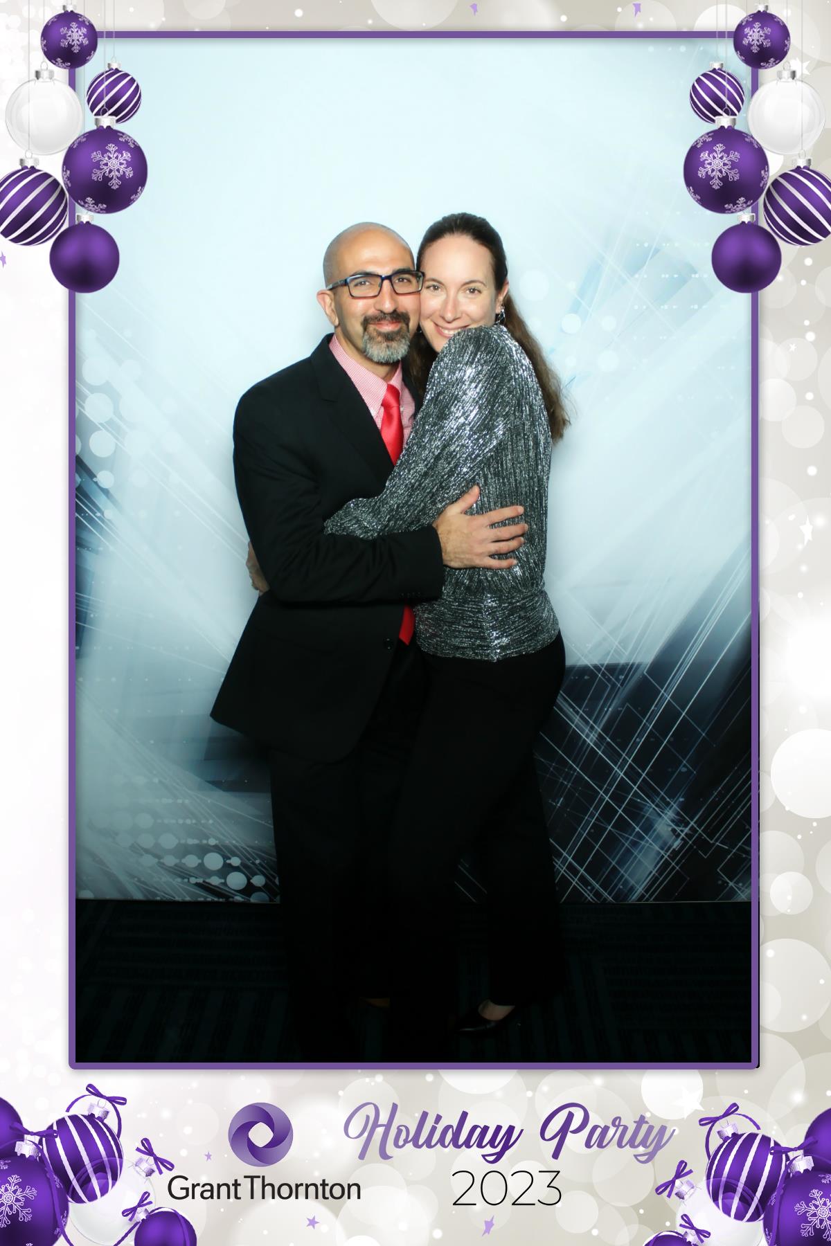 GRANT THORNTON HOLIDAY PARTY | View more photos from the event at gallery.rckapturedmemories.com/u/RCKapturedMemories/GRANT-THORNTON-HOLIDAY-PARTY