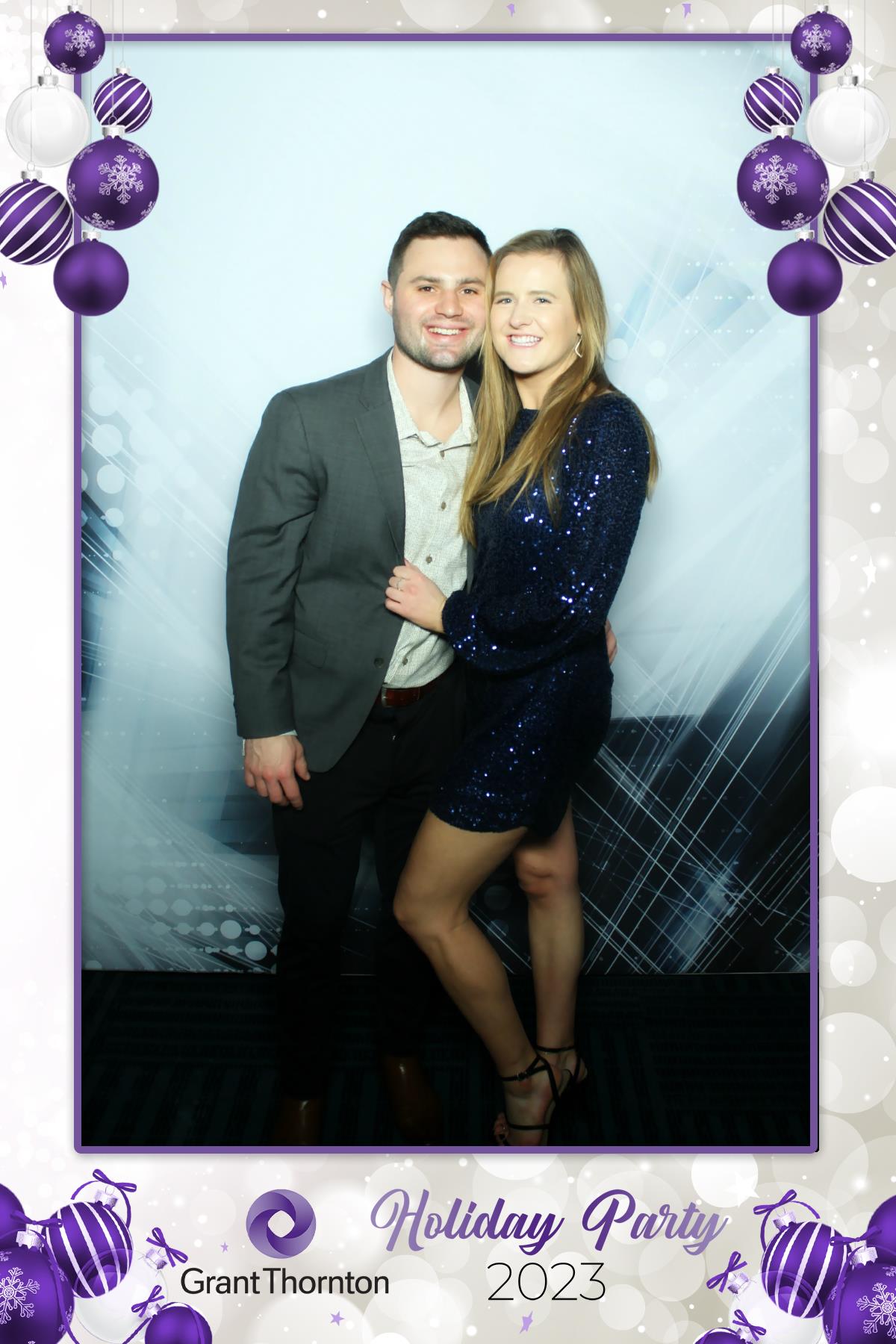 GRANT THORNTON HOLIDAY PARTY | View more photos from the event at gallery.rckapturedmemories.com/u/RCKapturedMemories/GRANT-THORNTON-HOLIDAY-PARTY