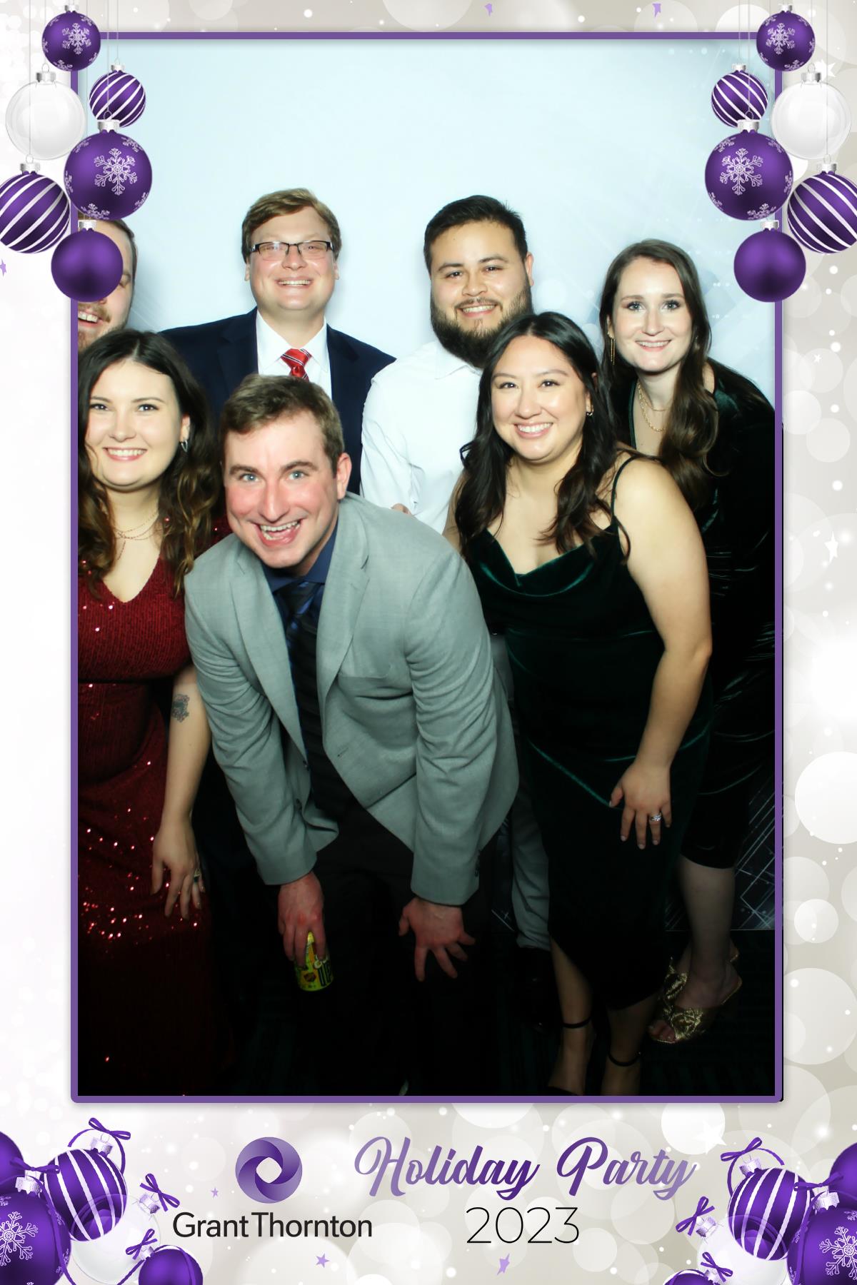 GRANT THORNTON HOLIDAY PARTY | View more photos from the event at gallery.rckapturedmemories.com/u/RCKapturedMemories/GRANT-THORNTON-HOLIDAY-PARTY