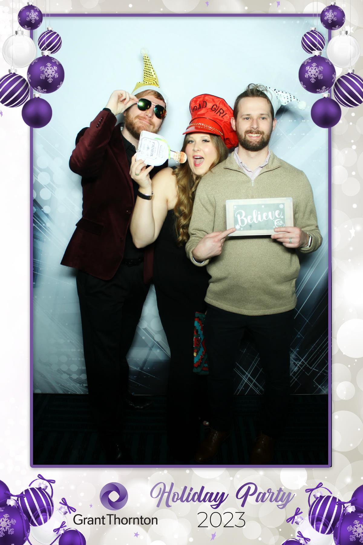 GRANT THORNTON HOLIDAY PARTY | View more photos from the event at gallery.rckapturedmemories.com/u/RCKapturedMemories/GRANT-THORNTON-HOLIDAY-PARTY
