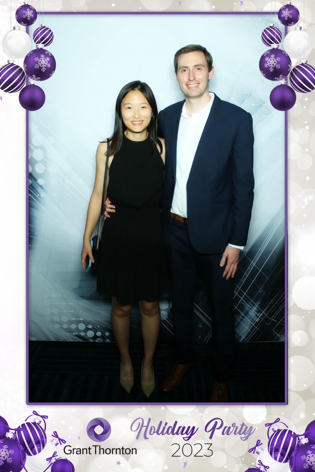 GRANT THORNTON HOLIDAY PARTY | View more photos from the event at gallery.rckapturedmemories.com/u/RCKapturedMemories/GRANT-THORNTON-HOLIDAY-PARTY