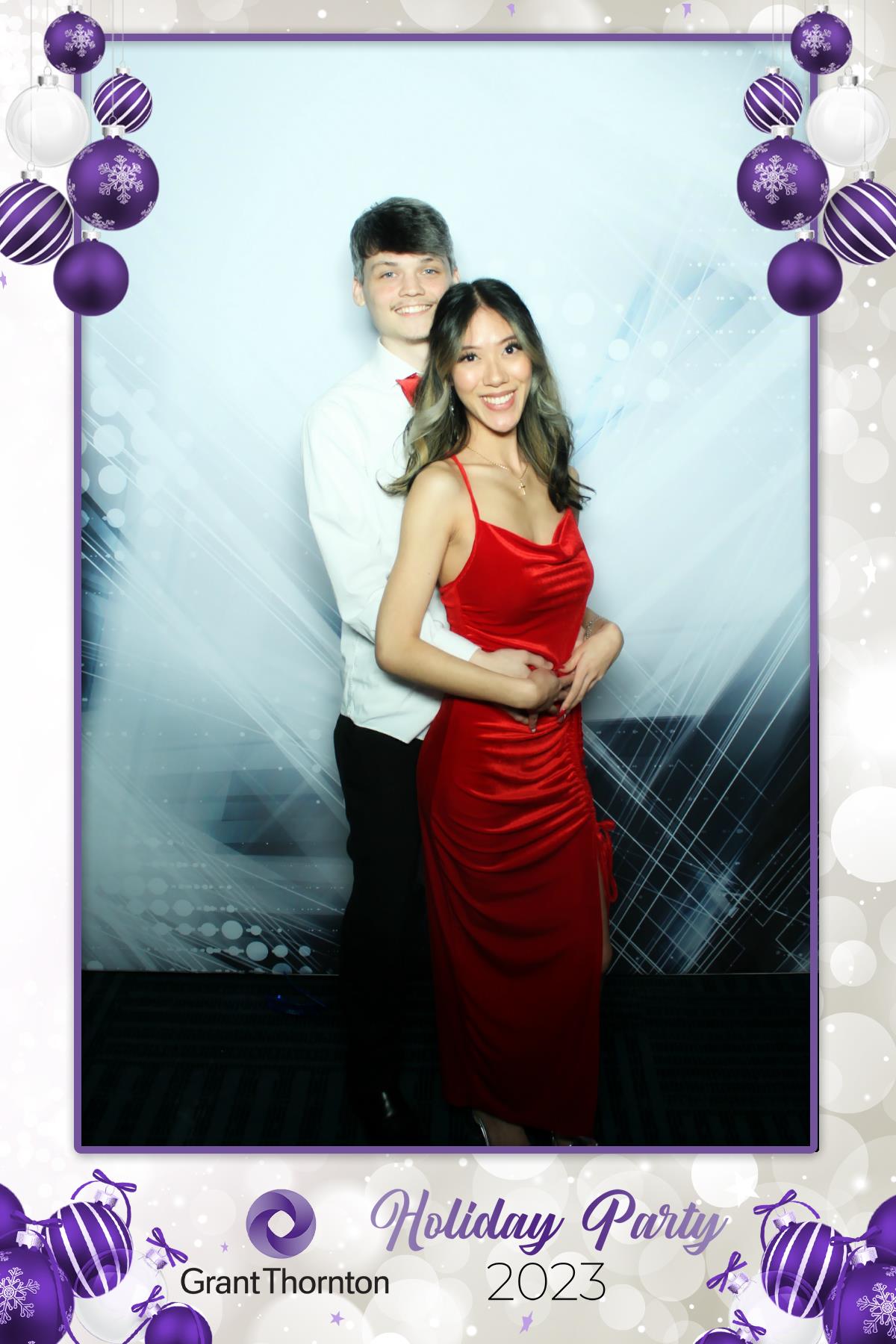 GRANT THORNTON HOLIDAY PARTY | View more photos from the event at gallery.rckapturedmemories.com/u/RCKapturedMemories/GRANT-THORNTON-HOLIDAY-PARTY