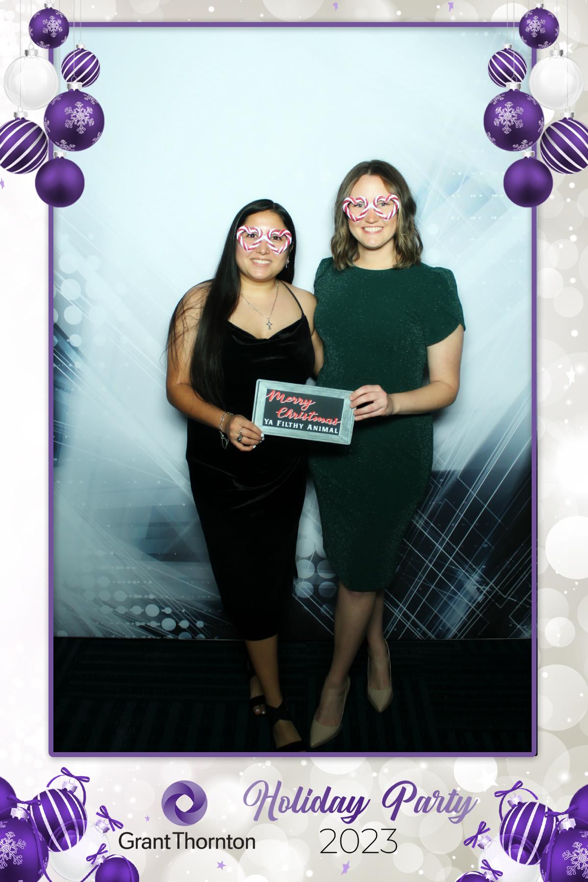 GRANT THORNTON HOLIDAY PARTY | View more photos from the event at gallery.rckapturedmemories.com/u/RCKapturedMemories/GRANT-THORNTON-HOLIDAY-PARTY