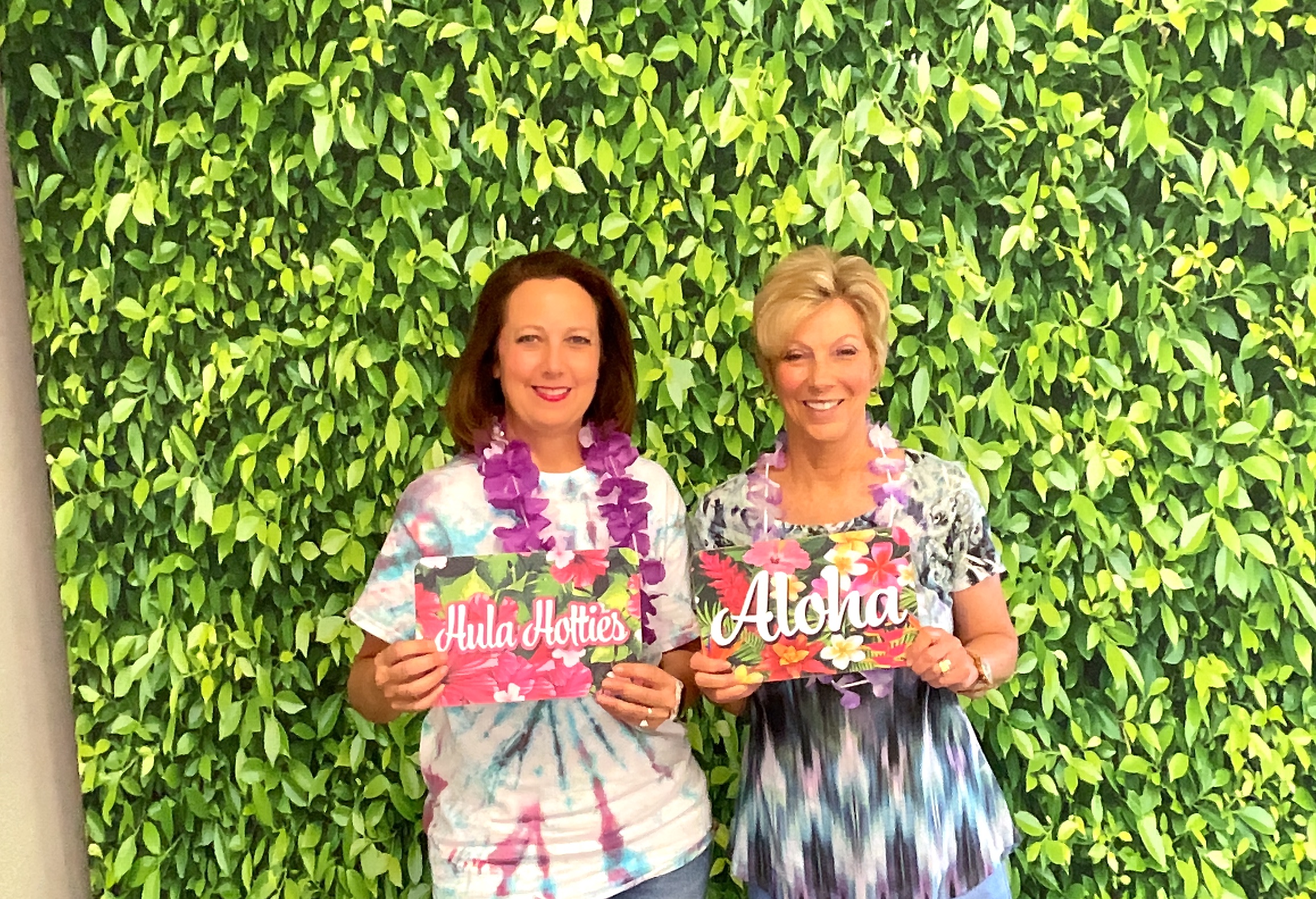 GRYS SUMMER LUAU | View more photos from the event at gallery.rckapturedmemories.com/u/RCKapturedMemories/GRYS-SUMMER-LUAU
