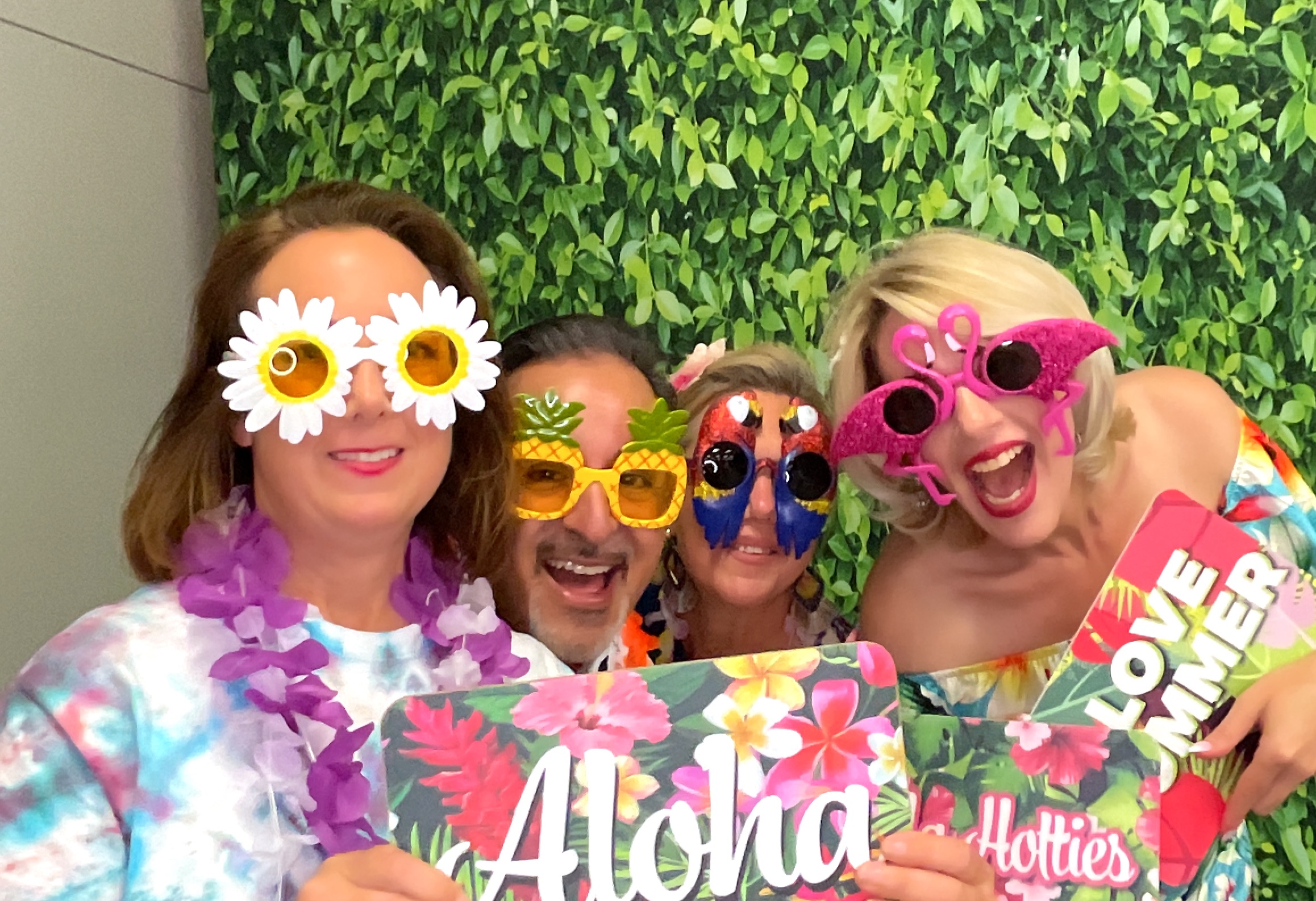 GRYS SUMMER LUAU | View more photos from the event at gallery.rckapturedmemories.com/u/RCKapturedMemories/GRYS-SUMMER-LUAU