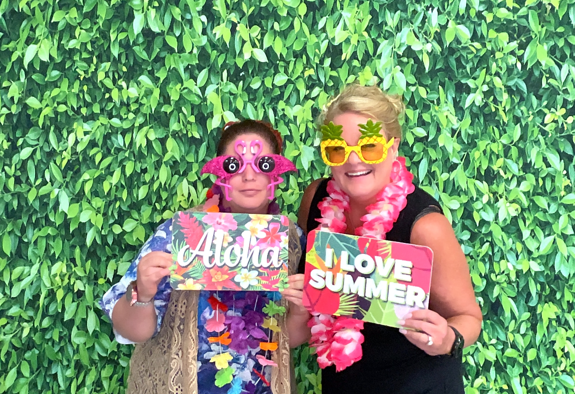 GRYS SUMMER LUAU | View more photos from the event at gallery.rckapturedmemories.com/u/RCKapturedMemories/GRYS-SUMMER-LUAU