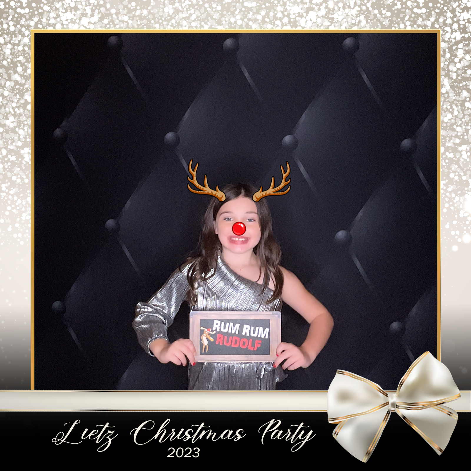 LIETZ CHRISTMAS PARTY | View more photos from the event at gallery.rckapturedmemories.com/u/RCKapturedMemories/LIETZ-CHRISTMAS-PARTY