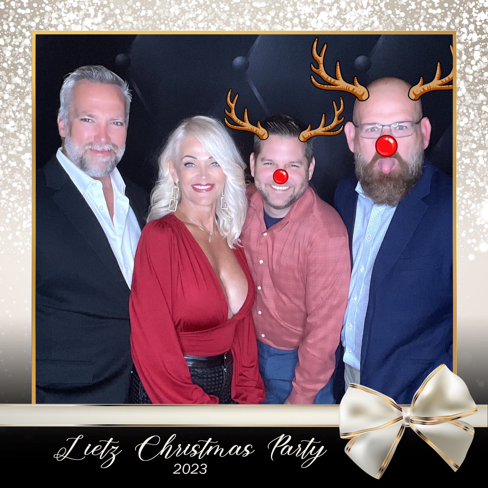 LIETZ CHRISTMAS PARTY | View more photos from the event at gallery.rckapturedmemories.com/u/RCKapturedMemories/LIETZ-CHRISTMAS-PARTY