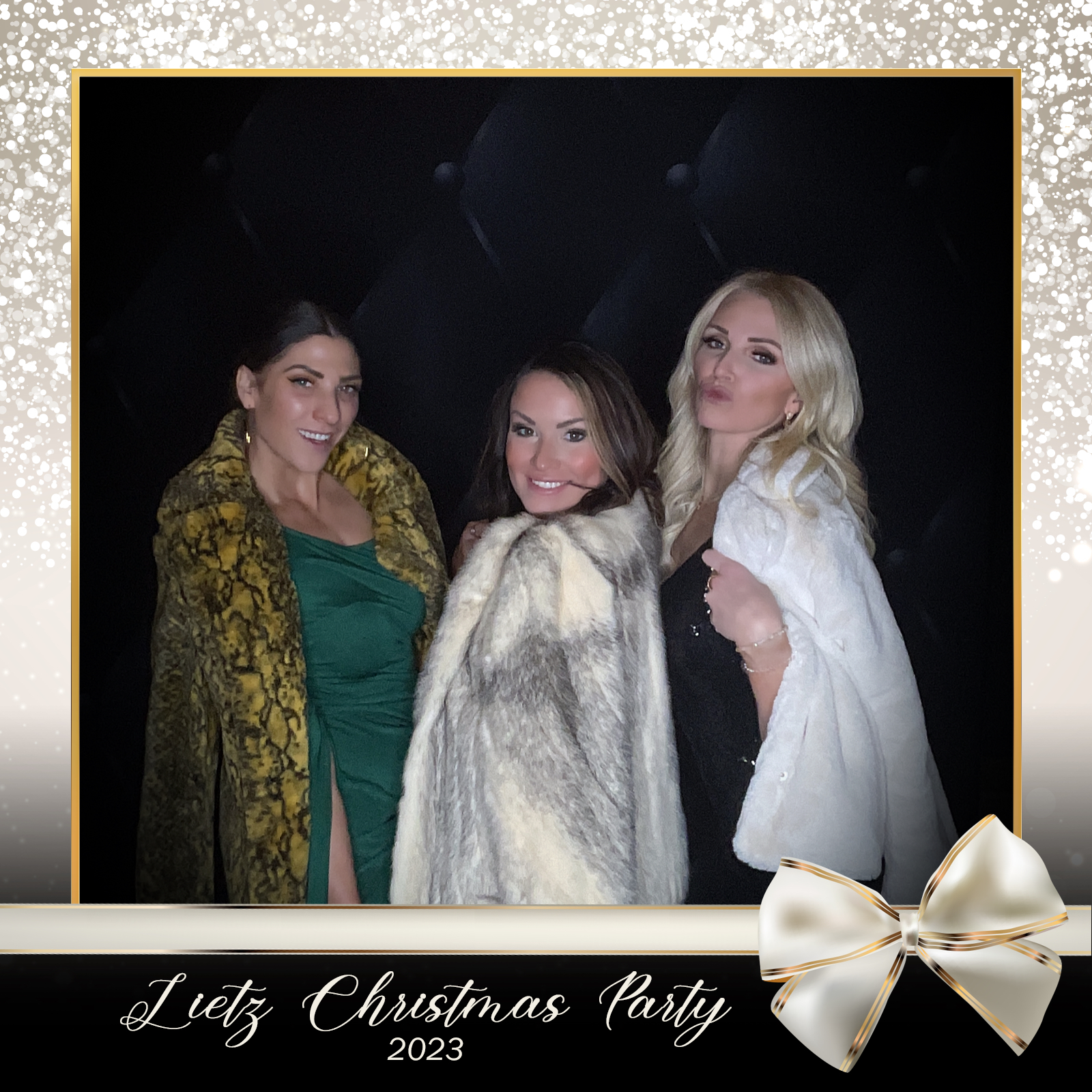LIETZ CHRISTMAS PARTY | View more photos from the event at gallery.rckapturedmemories.com/u/RCKapturedMemories/LIETZ-CHRISTMAS-PARTY