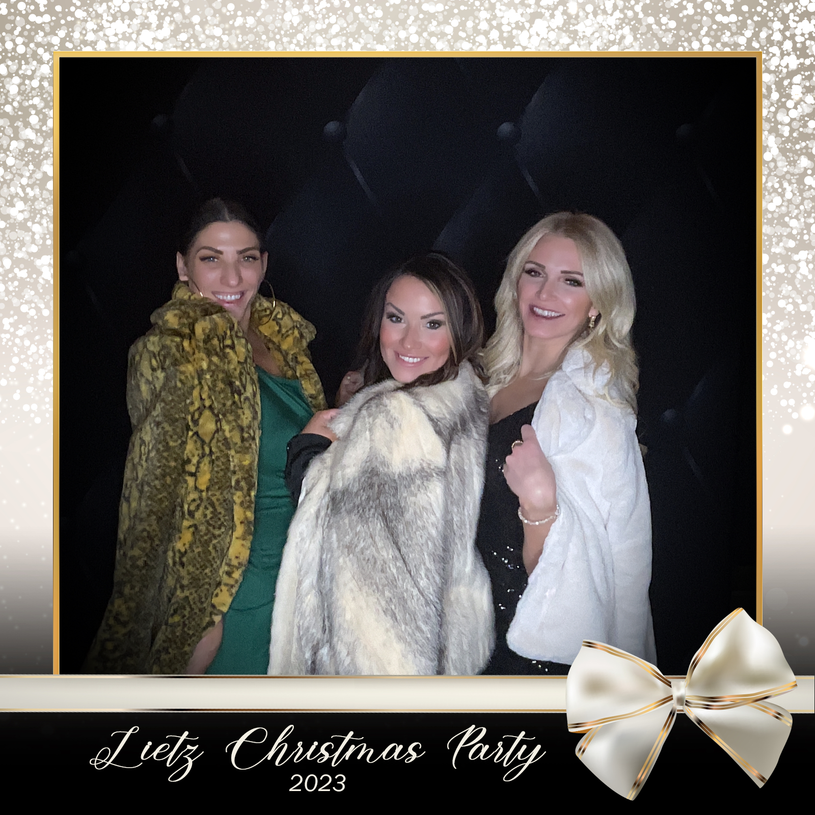 LIETZ CHRISTMAS PARTY | View more photos from the event at gallery.rckapturedmemories.com/u/RCKapturedMemories/LIETZ-CHRISTMAS-PARTY