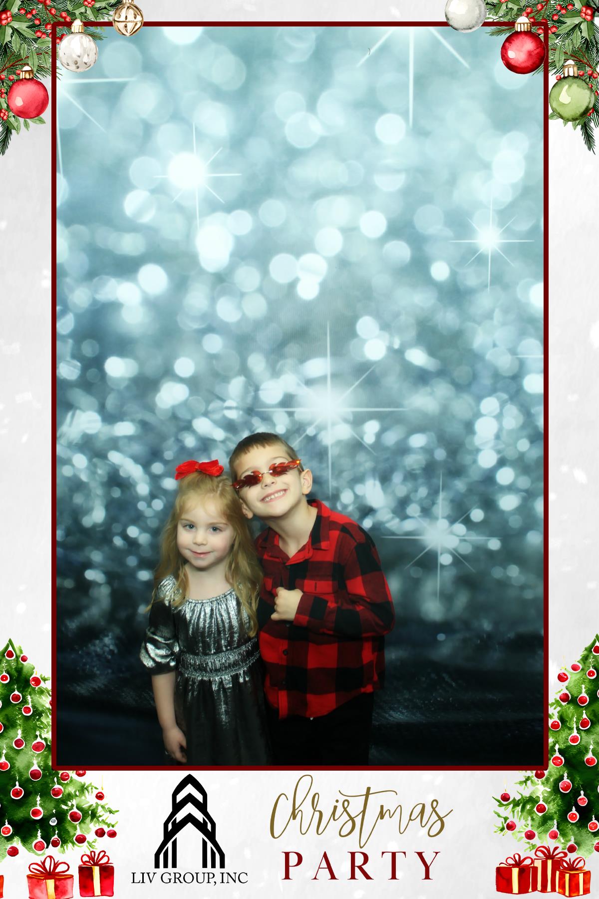LIV GROUP CHRISTMAS PARTY | View more photos from the event at gallery.rckapturedmemories.com/u/RCKapturedMemories/LIV-GROUP-CHRISTMAS-PARTY