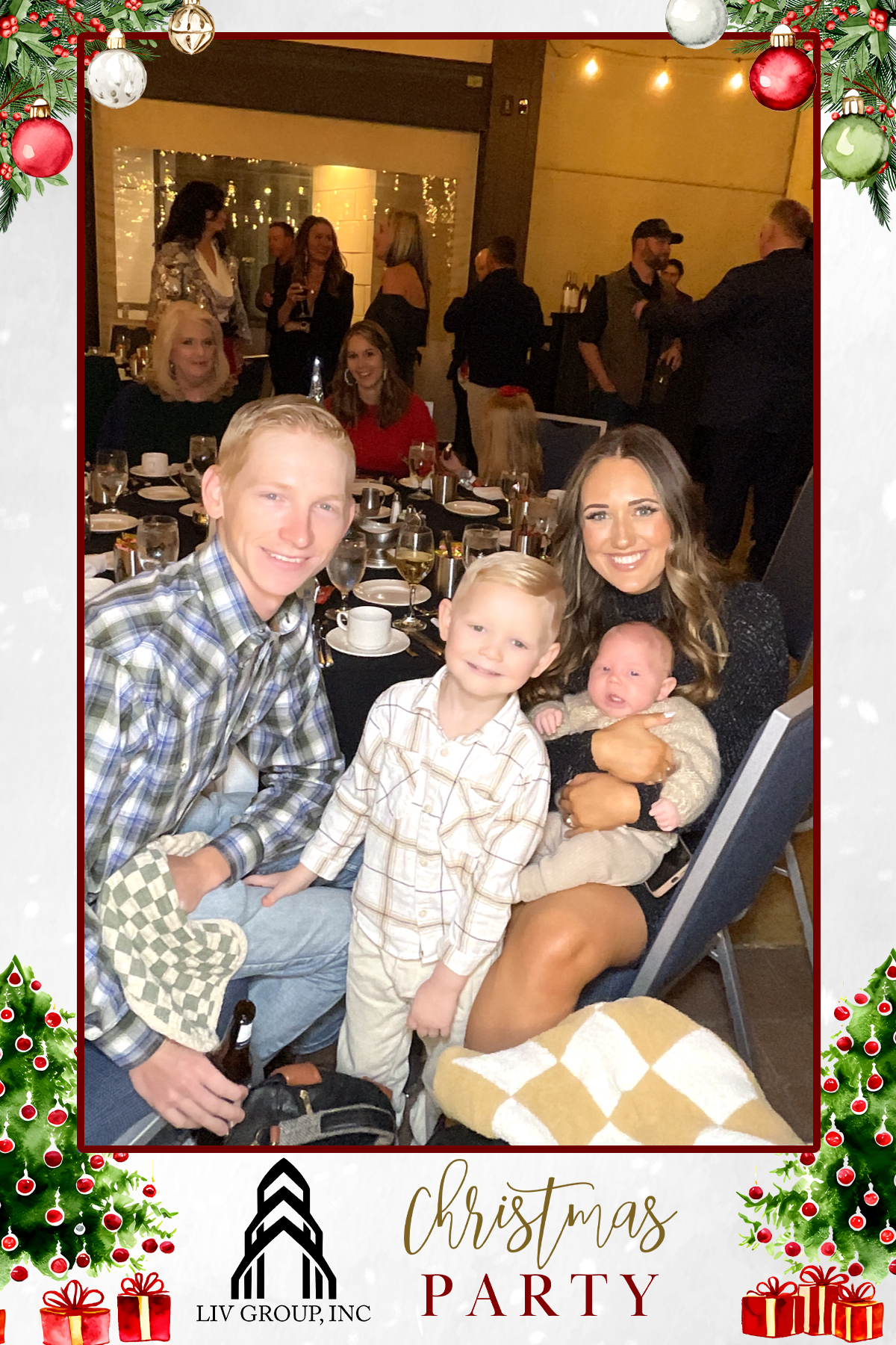 LIV GROUP CHRISTMAS PARTY | View more photos from the event at gallery.rckapturedmemories.com/u/RCKapturedMemories/LIV-GROUP-CHRISTMAS-PARTY