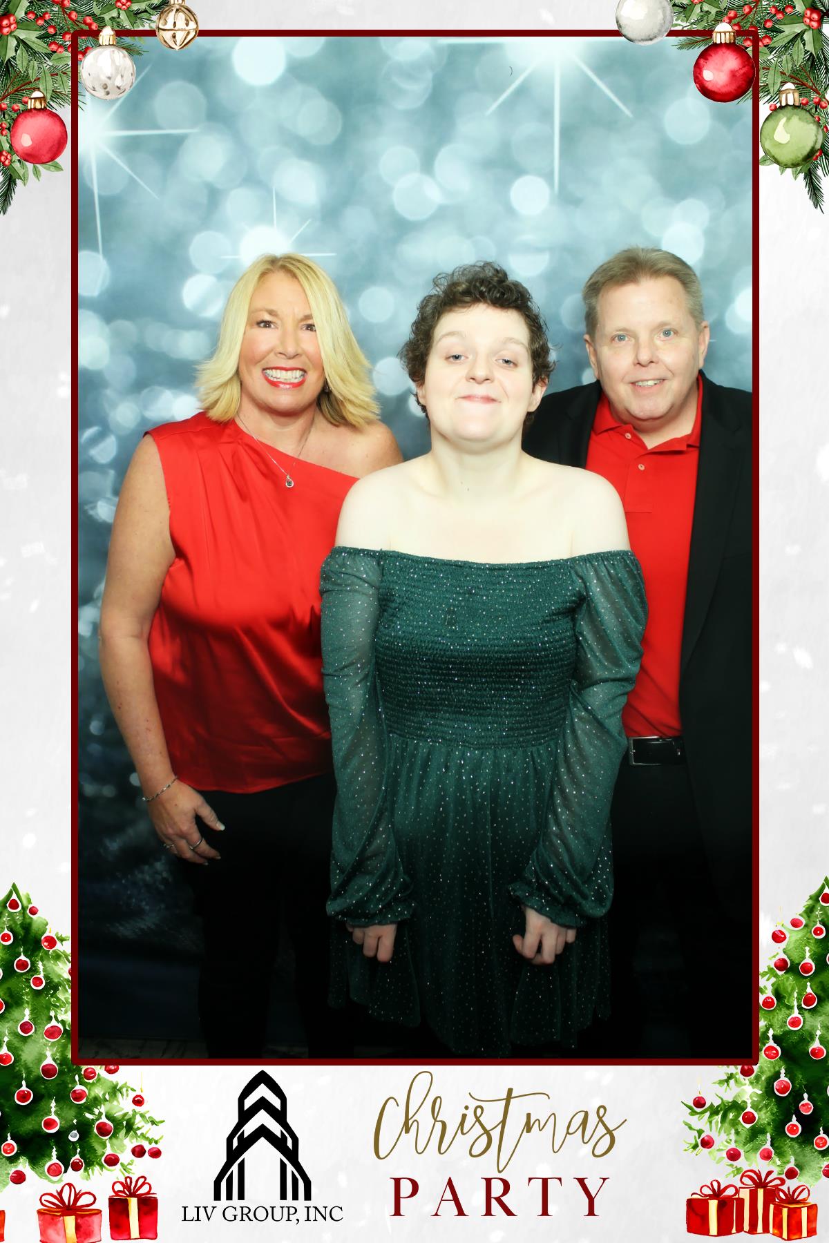 LIV GROUP CHRISTMAS PARTY | View more photos from the event at gallery.rckapturedmemories.com/u/RCKapturedMemories/LIV-GROUP-CHRISTMAS-PARTY