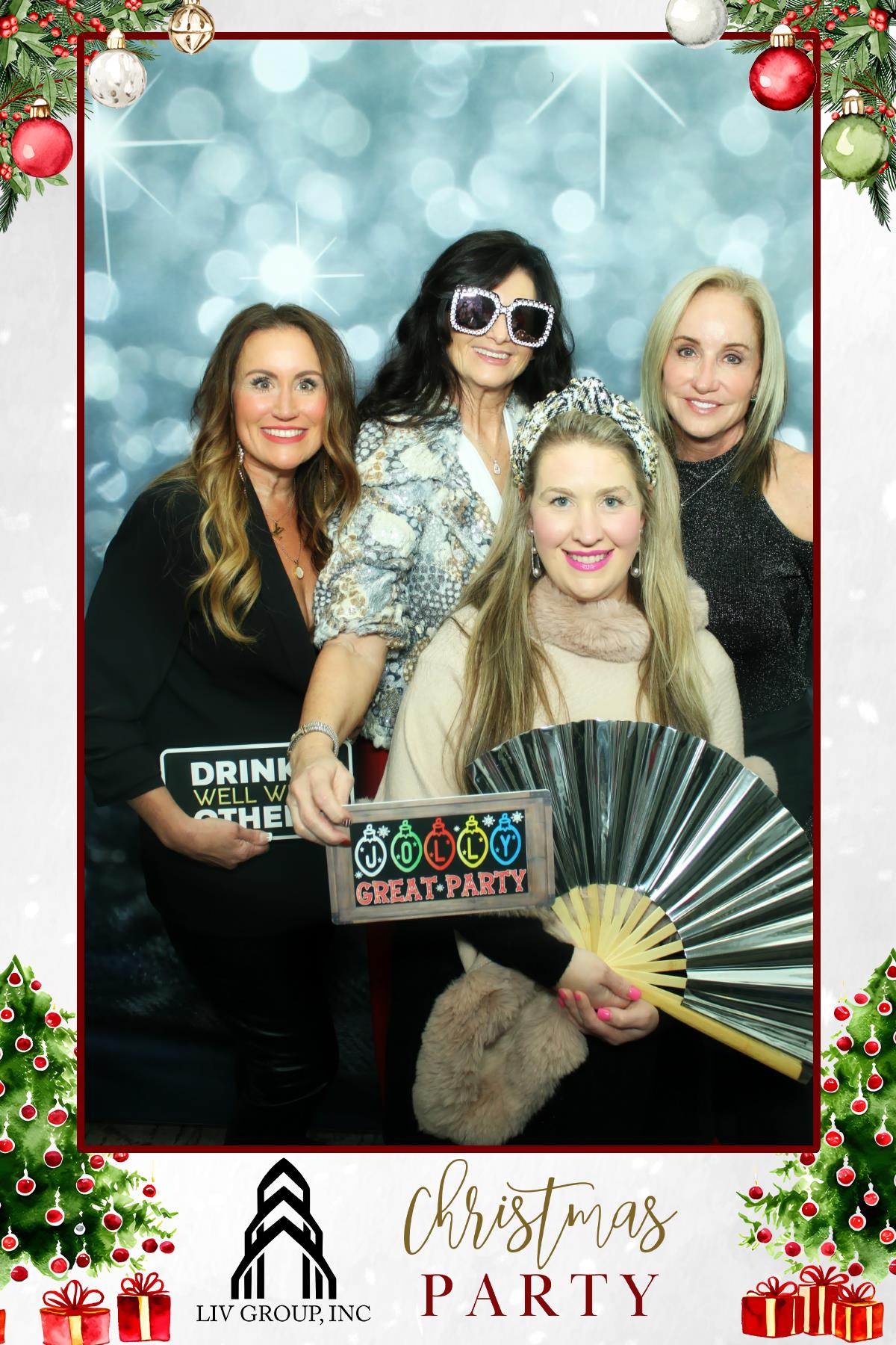 LIV GROUP CHRISTMAS PARTY | View more photos from the event at gallery.rckapturedmemories.com/u/RCKapturedMemories/LIV-GROUP-CHRISTMAS-PARTY