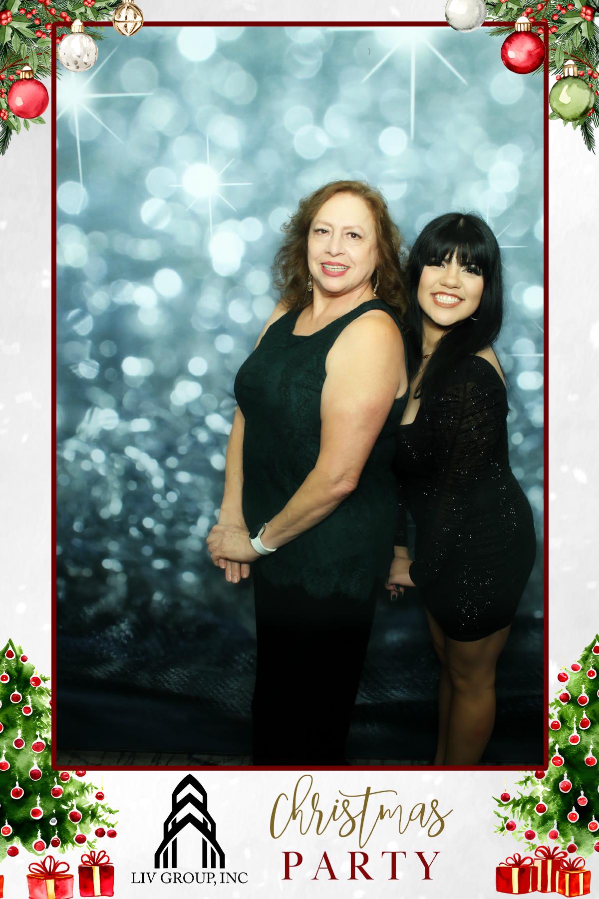LIV GROUP CHRISTMAS PARTY | View more photos from the event at gallery.rckapturedmemories.com/u/RCKapturedMemories/LIV-GROUP-CHRISTMAS-PARTY