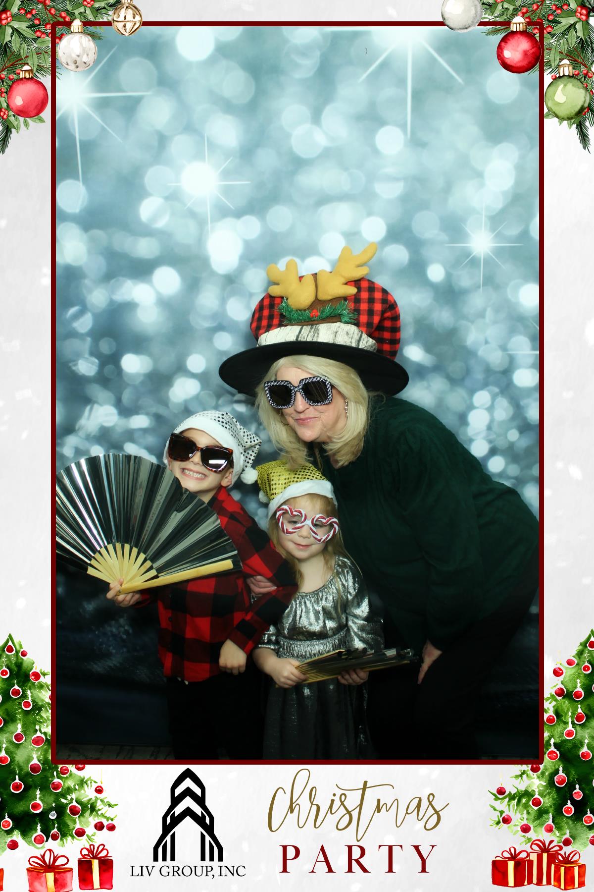 LIV GROUP CHRISTMAS PARTY | View more photos from the event at gallery.rckapturedmemories.com/u/RCKapturedMemories/LIV-GROUP-CHRISTMAS-PARTY