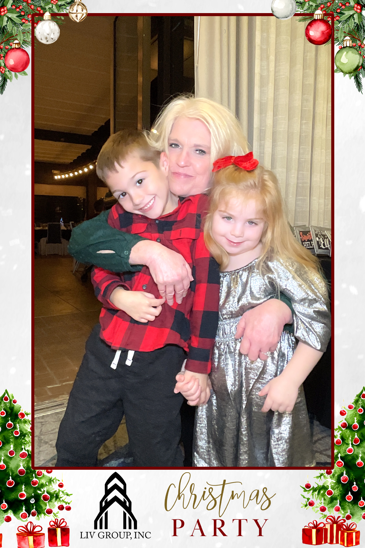 LIV GROUP CHRISTMAS PARTY | View more photos from the event at gallery.rckapturedmemories.com/u/RCKapturedMemories/LIV-GROUP-CHRISTMAS-PARTY