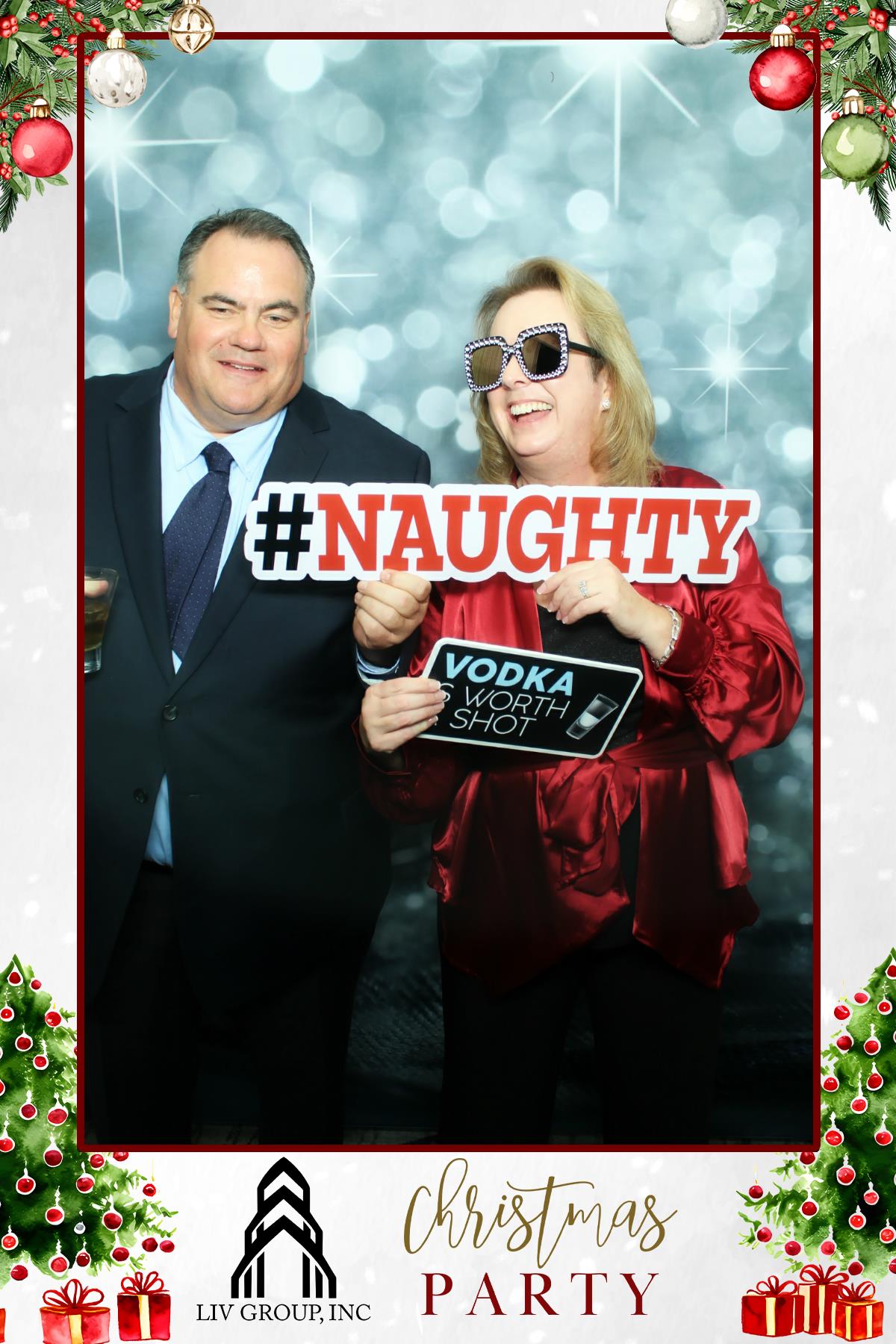 LIV GROUP CHRISTMAS PARTY | View more photos from the event at gallery.rckapturedmemories.com/u/RCKapturedMemories/LIV-GROUP-CHRISTMAS-PARTY