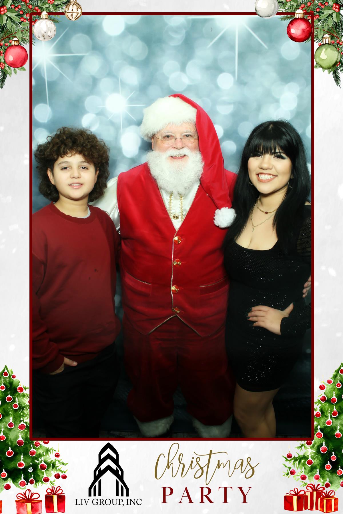 LIV GROUP CHRISTMAS PARTY | View more photos from the event at gallery.rckapturedmemories.com/u/RCKapturedMemories/LIV-GROUP-CHRISTMAS-PARTY