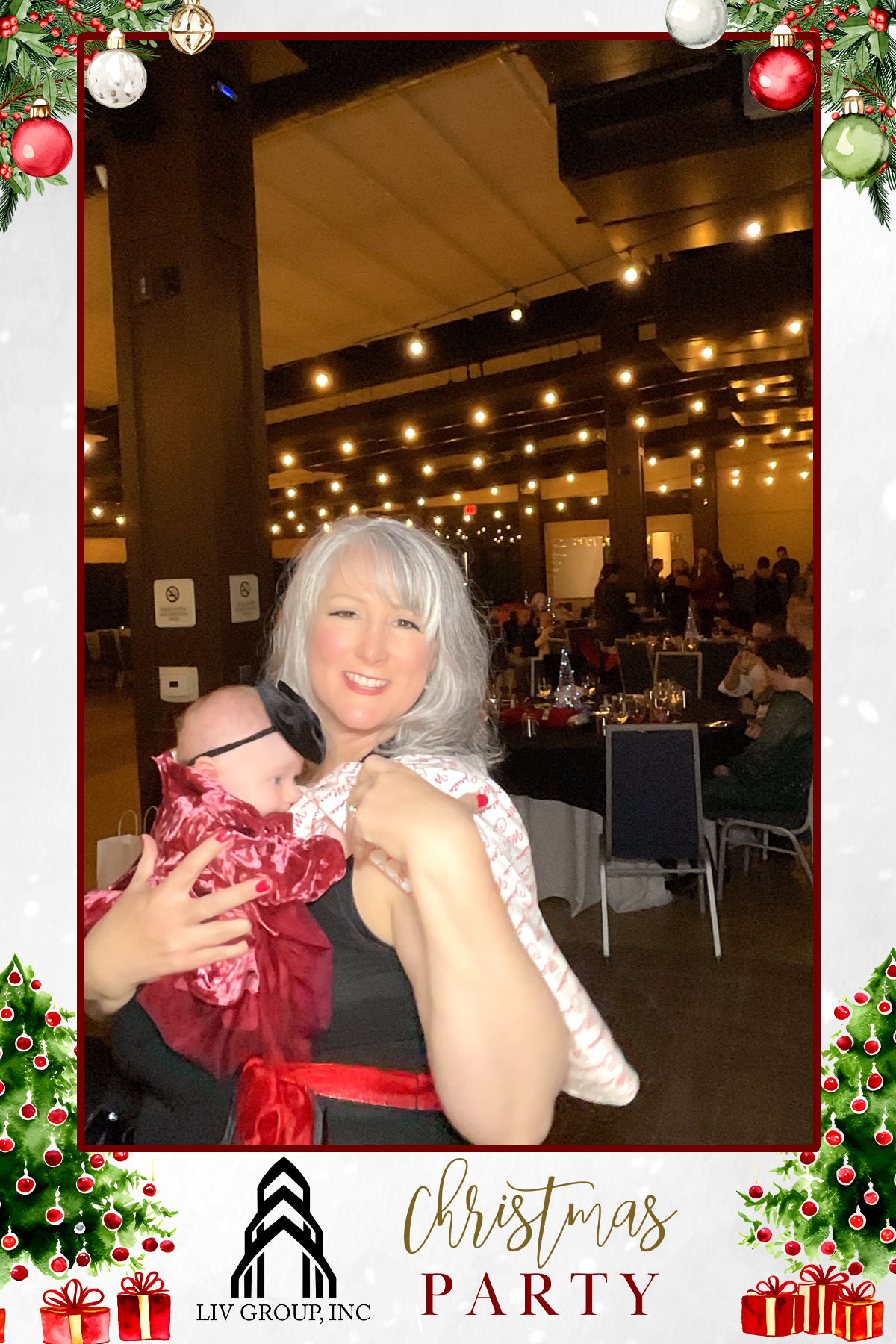 LIV GROUP CHRISTMAS PARTY | View more photos from the event at gallery.rckapturedmemories.com/u/RCKapturedMemories/LIV-GROUP-CHRISTMAS-PARTY