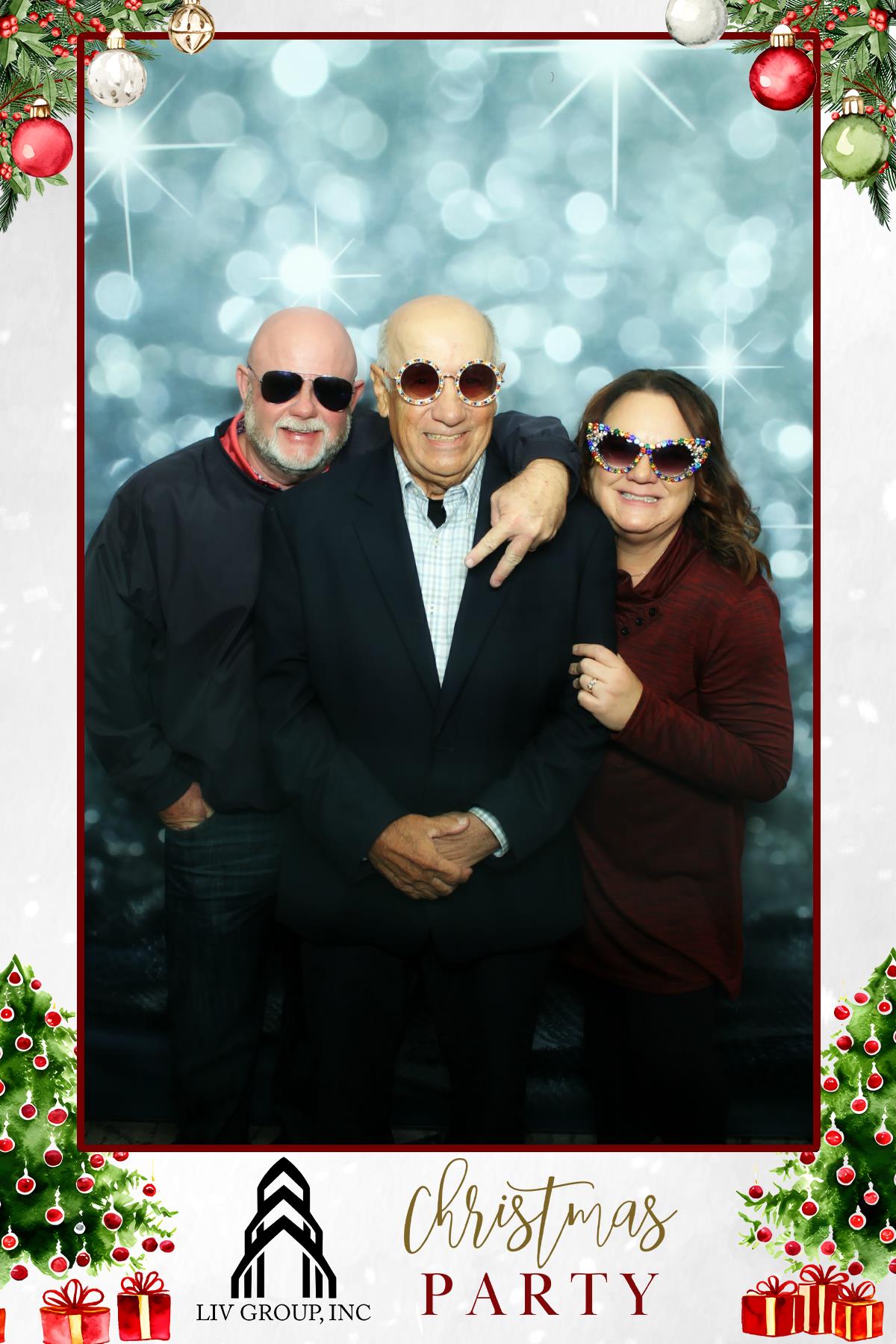 LIV GROUP CHRISTMAS PARTY | View more photos from the event at gallery.rckapturedmemories.com/u/RCKapturedMemories/LIV-GROUP-CHRISTMAS-PARTY