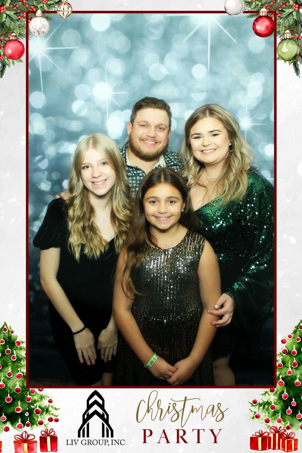 LIV GROUP CHRISTMAS PARTY | View more photos from the event at gallery.rckapturedmemories.com/u/RCKapturedMemories/LIV-GROUP-CHRISTMAS-PARTY