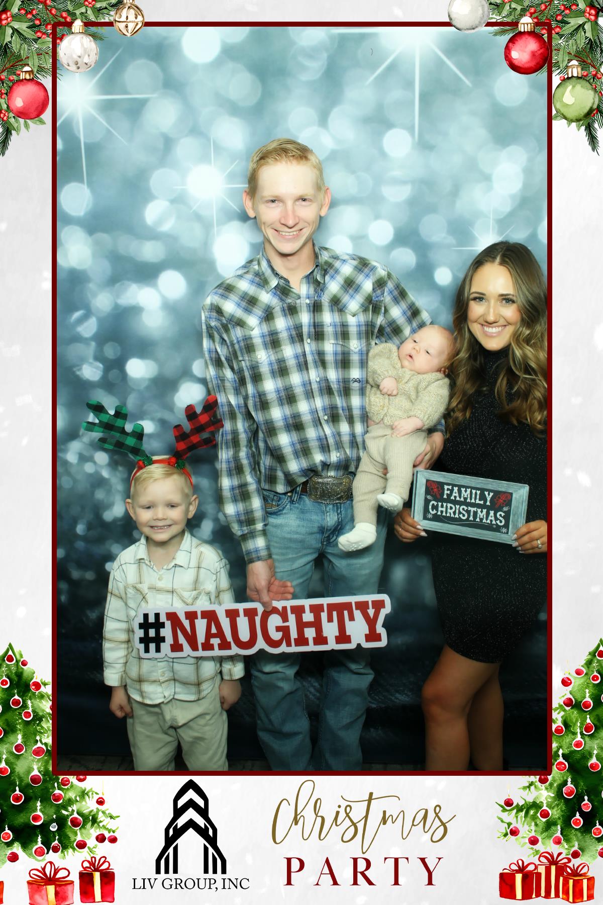 LIV GROUP CHRISTMAS PARTY | View more photos from the event at gallery.rckapturedmemories.com/u/RCKapturedMemories/LIV-GROUP-CHRISTMAS-PARTY