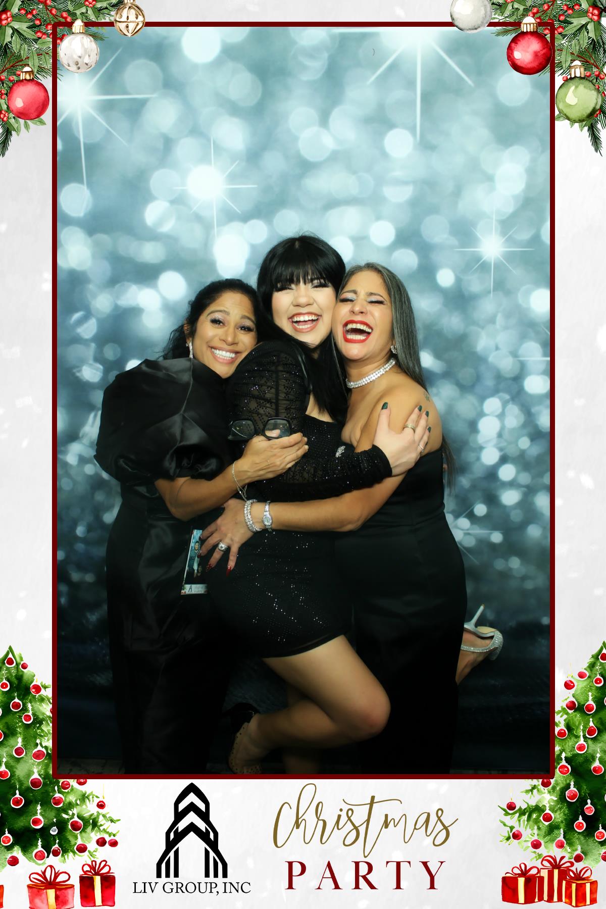 LIV GROUP CHRISTMAS PARTY | View more photos from the event at gallery.rckapturedmemories.com/u/RCKapturedMemories/LIV-GROUP-CHRISTMAS-PARTY
