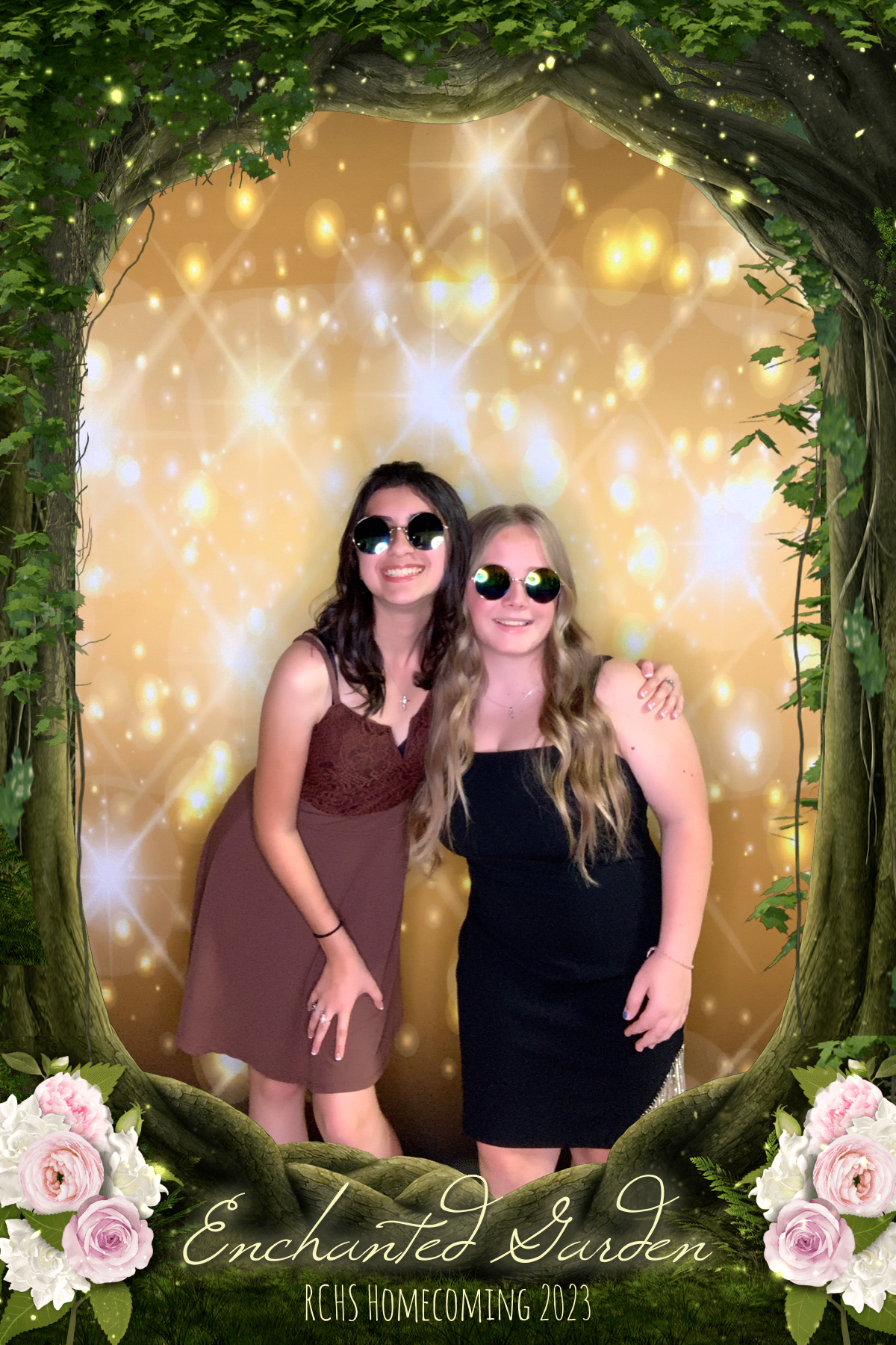 RCHS HOCO 2023 - ENCHANTED GARDEN | View more photos from the event at gallery.rckapturedmemories.com/u/RCKapturedMemories/RCHS-HOCO-2023-ENCHANTED-GARDEN