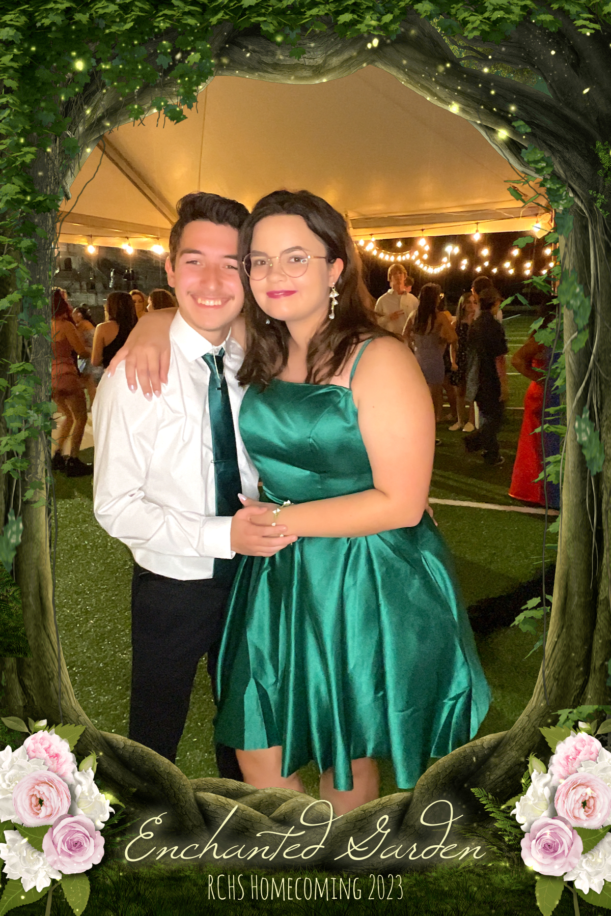 RCHS HOCO 2023 - ENCHANTED GARDEN | View more photos from the event at gallery.rckapturedmemories.com/u/RCKapturedMemories/RCHS-HOCO-2023-ENCHANTED-GARDEN