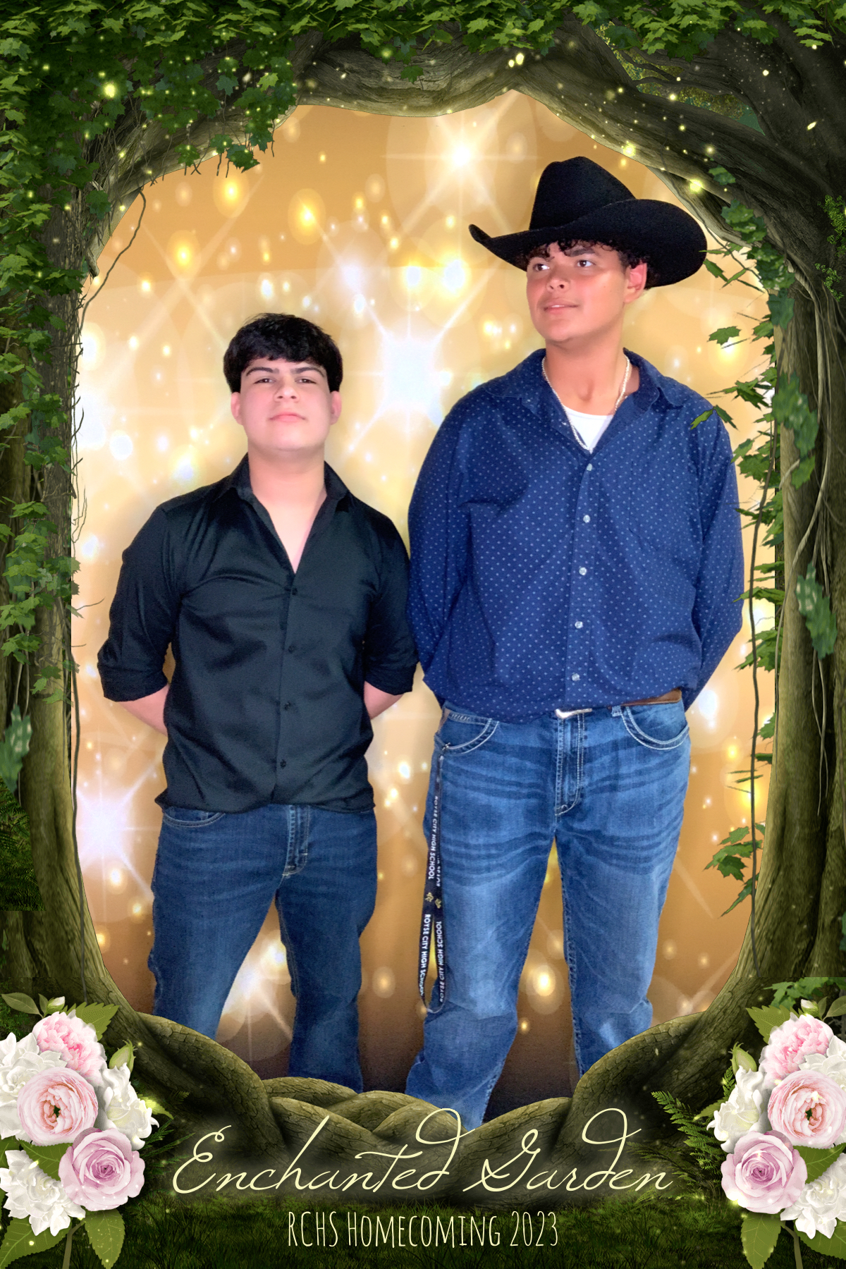 RCHS HOCO 2023 - ENCHANTED GARDEN | View more photos from the event at gallery.rckapturedmemories.com/u/RCKapturedMemories/RCHS-HOCO-2023-ENCHANTED-GARDEN