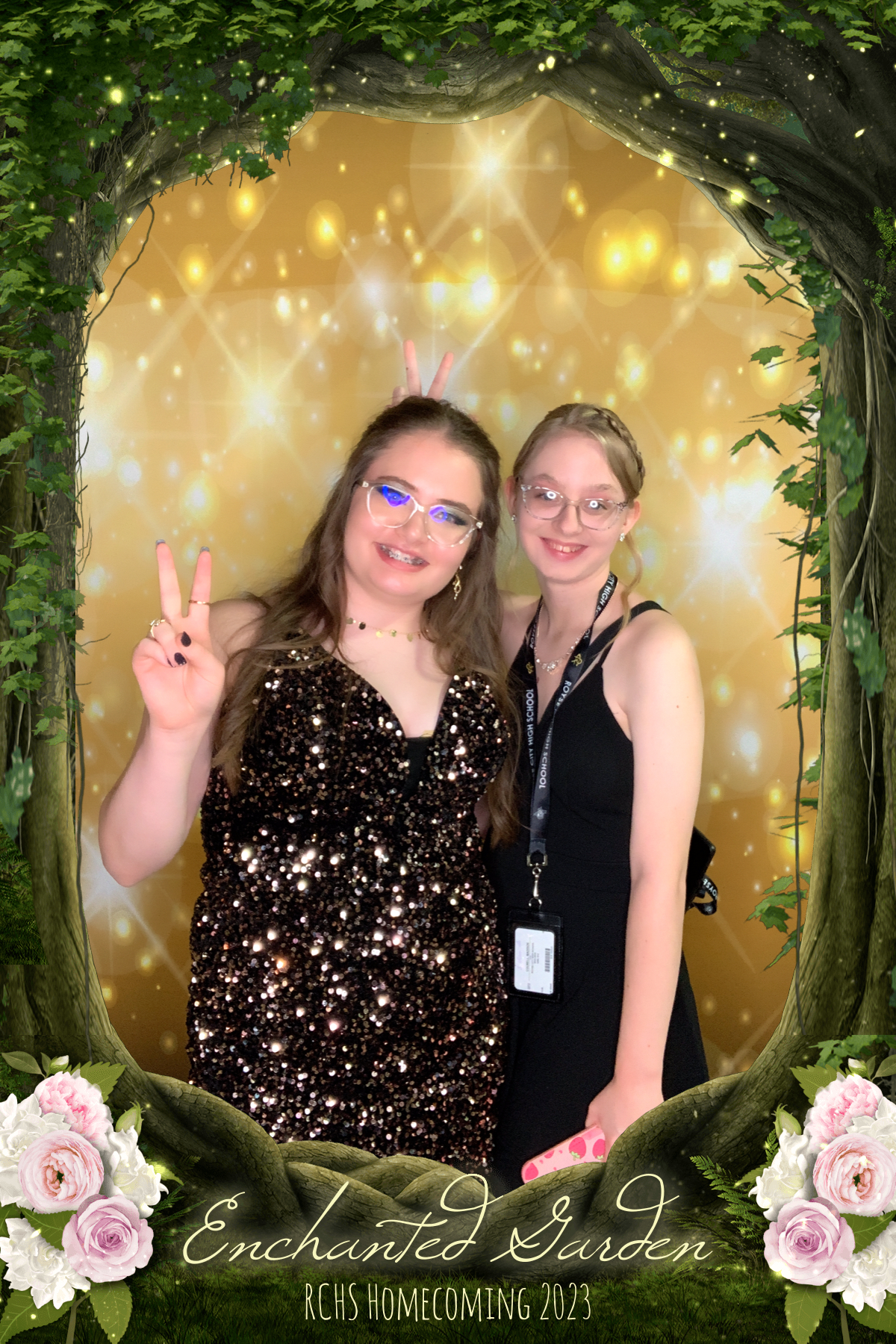 RCHS HOCO 2023 - ENCHANTED GARDEN | View more photos from the event at gallery.rckapturedmemories.com/u/RCKapturedMemories/RCHS-HOCO-2023-ENCHANTED-GARDEN