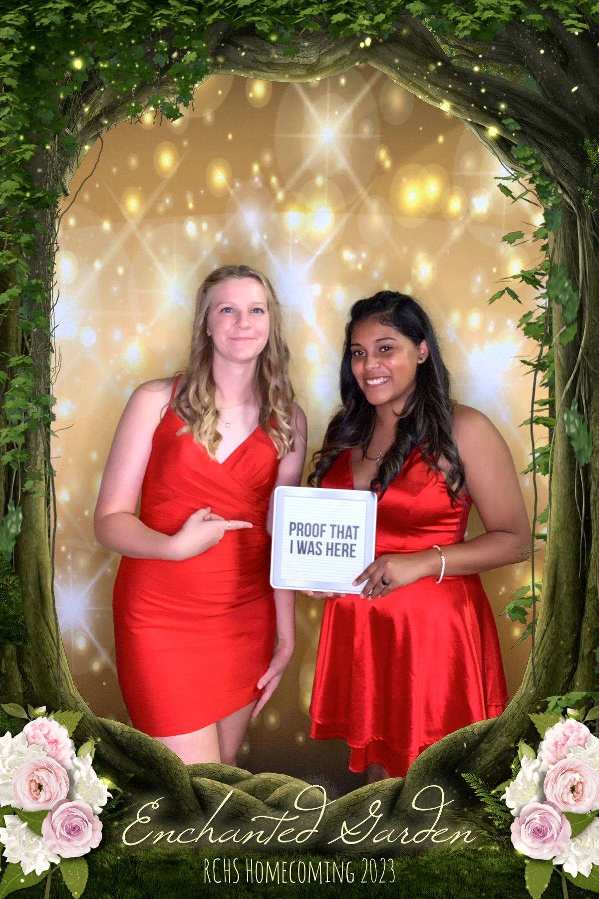 RCHS HOCO 2023 - ENCHANTED GARDEN | View more photos from the event at gallery.rckapturedmemories.com/u/RCKapturedMemories/RCHS-HOCO-2023-ENCHANTED-GARDEN