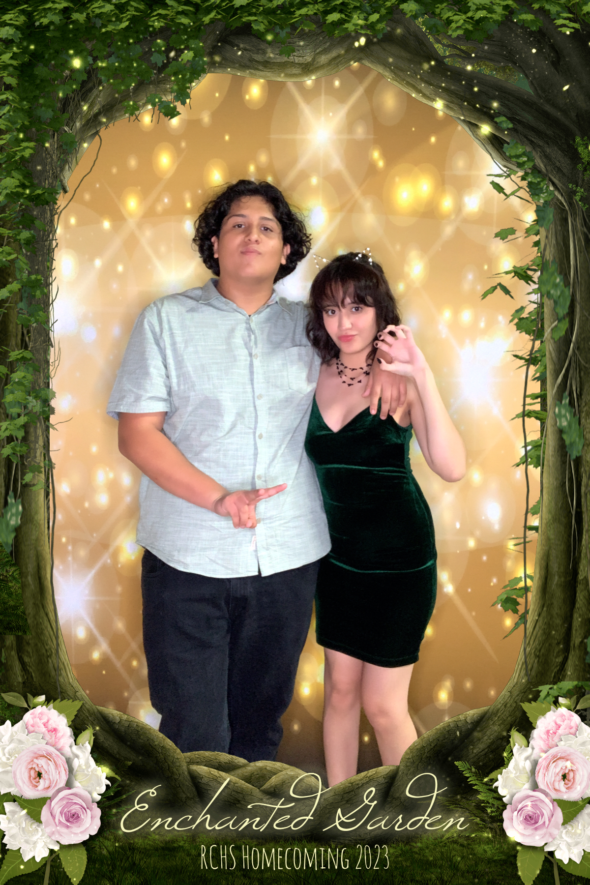 RCHS HOCO 2023 - ENCHANTED GARDEN | View more photos from the event at gallery.rckapturedmemories.com/u/RCKapturedMemories/RCHS-HOCO-2023-ENCHANTED-GARDEN
