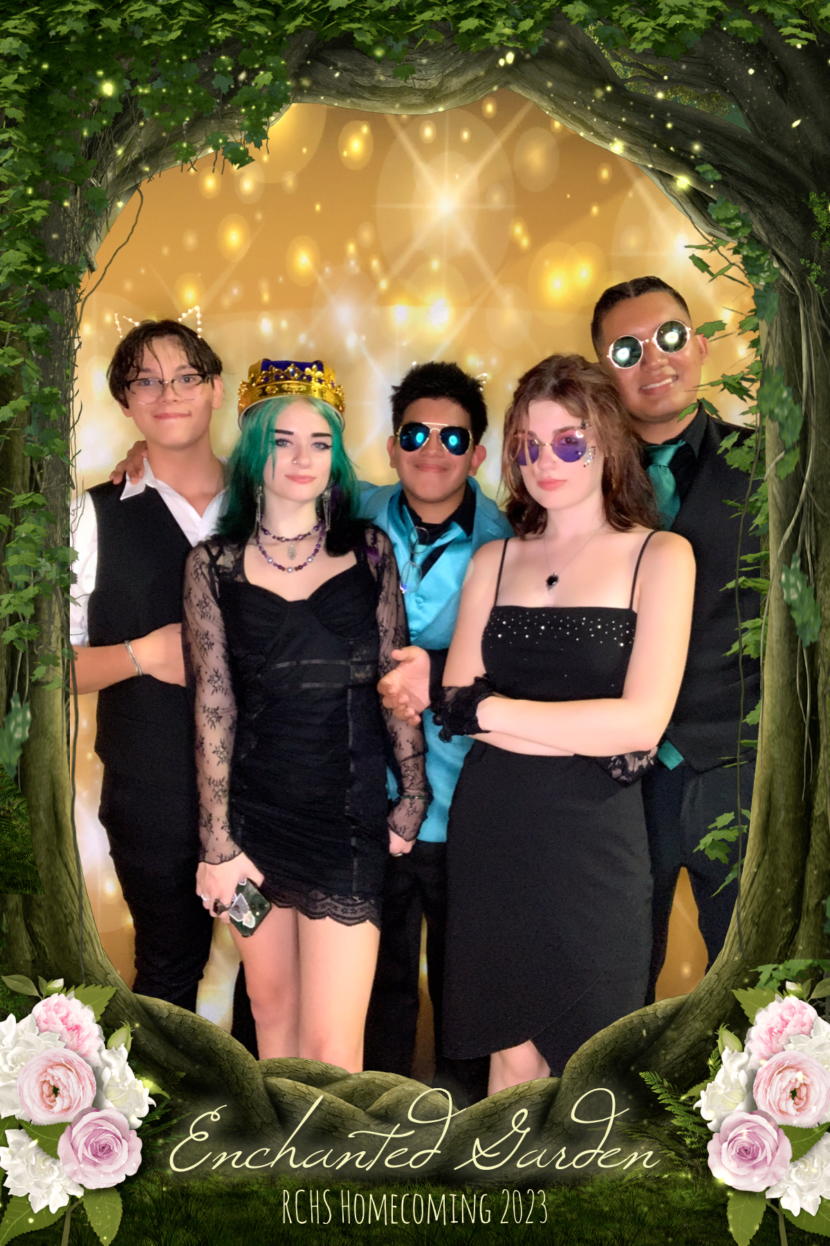 RCHS HOCO 2023 - ENCHANTED GARDEN | View more photos from the event at gallery.rckapturedmemories.com/u/RCKapturedMemories/RCHS-HOCO-2023-ENCHANTED-GARDEN