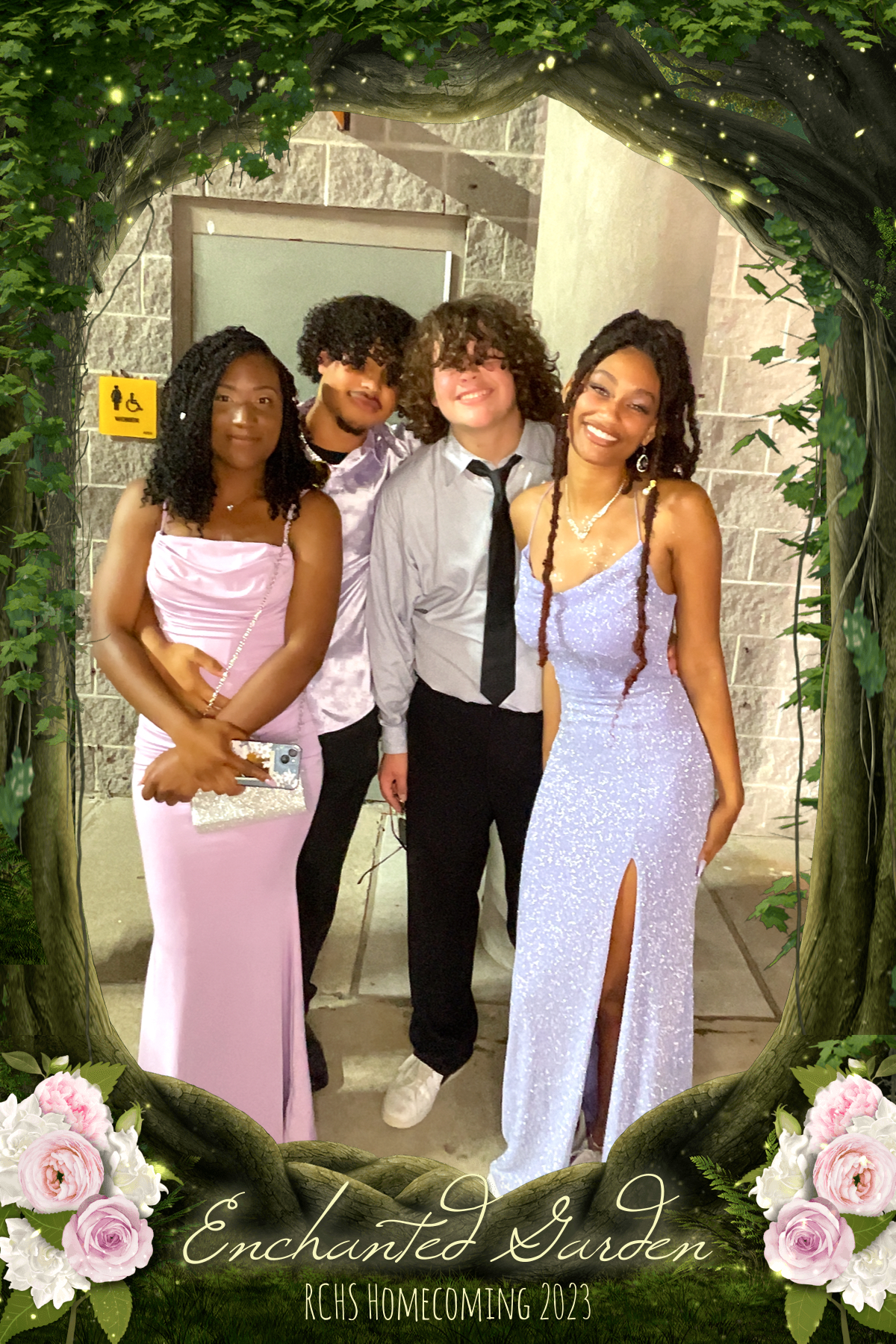 RCHS HOCO 2023 - ENCHANTED GARDEN | View more photos from the event at gallery.rckapturedmemories.com/u/RCKapturedMemories/RCHS-HOCO-2023-ENCHANTED-GARDEN