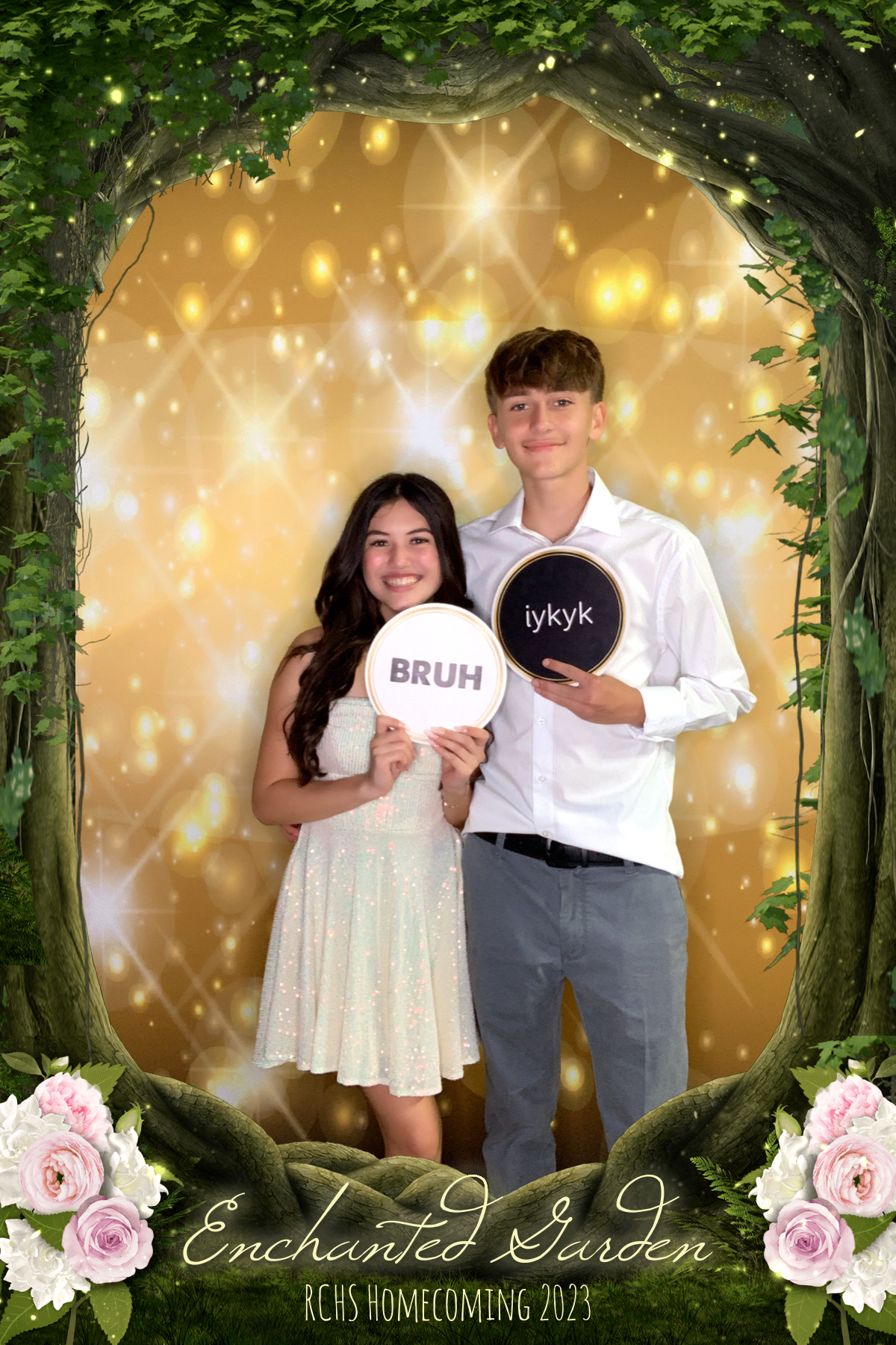RCHS HOCO 2023 - ENCHANTED GARDEN | View more photos from the event at gallery.rckapturedmemories.com/u/RCKapturedMemories/RCHS-HOCO-2023-ENCHANTED-GARDEN