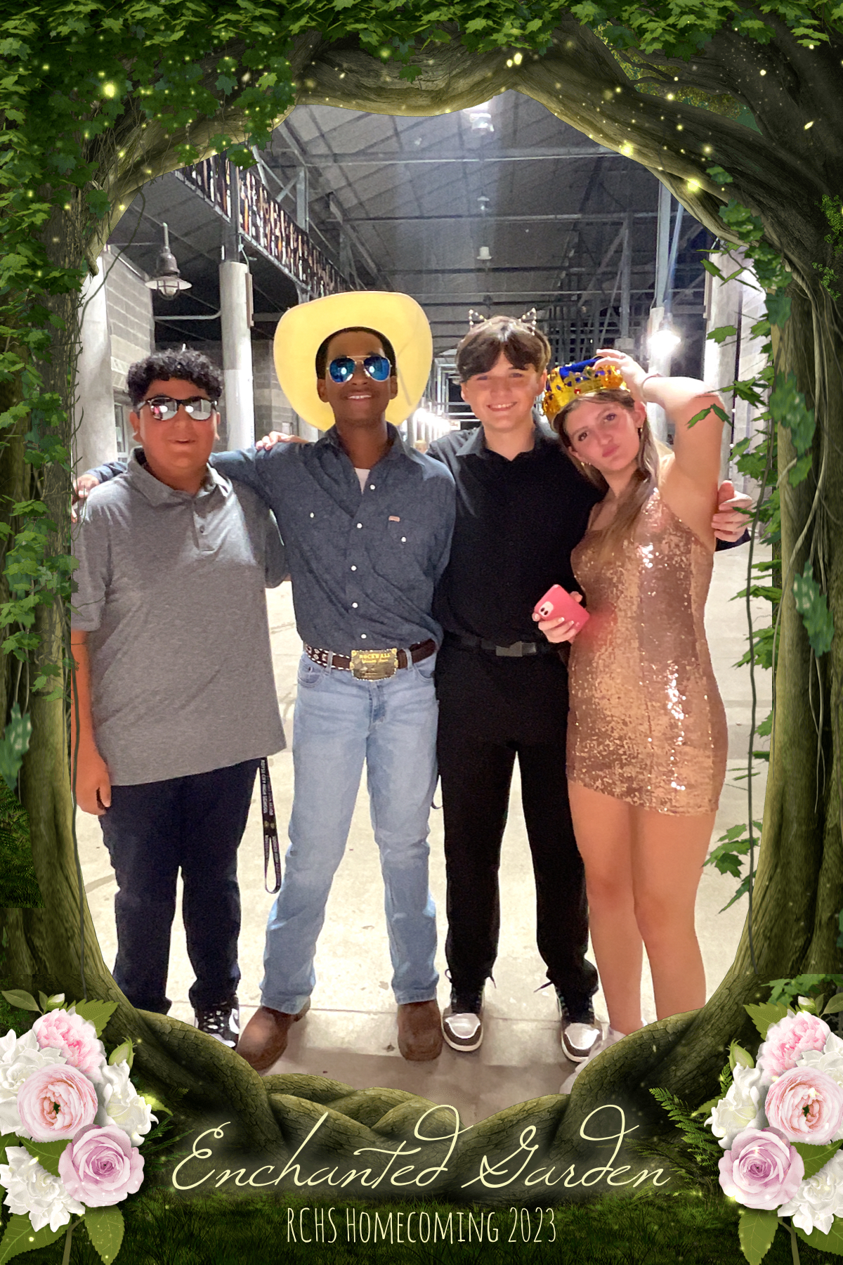 RCHS HOCO 2023 - ENCHANTED GARDEN | View more photos from the event at gallery.rckapturedmemories.com/u/RCKapturedMemories/RCHS-HOCO-2023-ENCHANTED-GARDEN