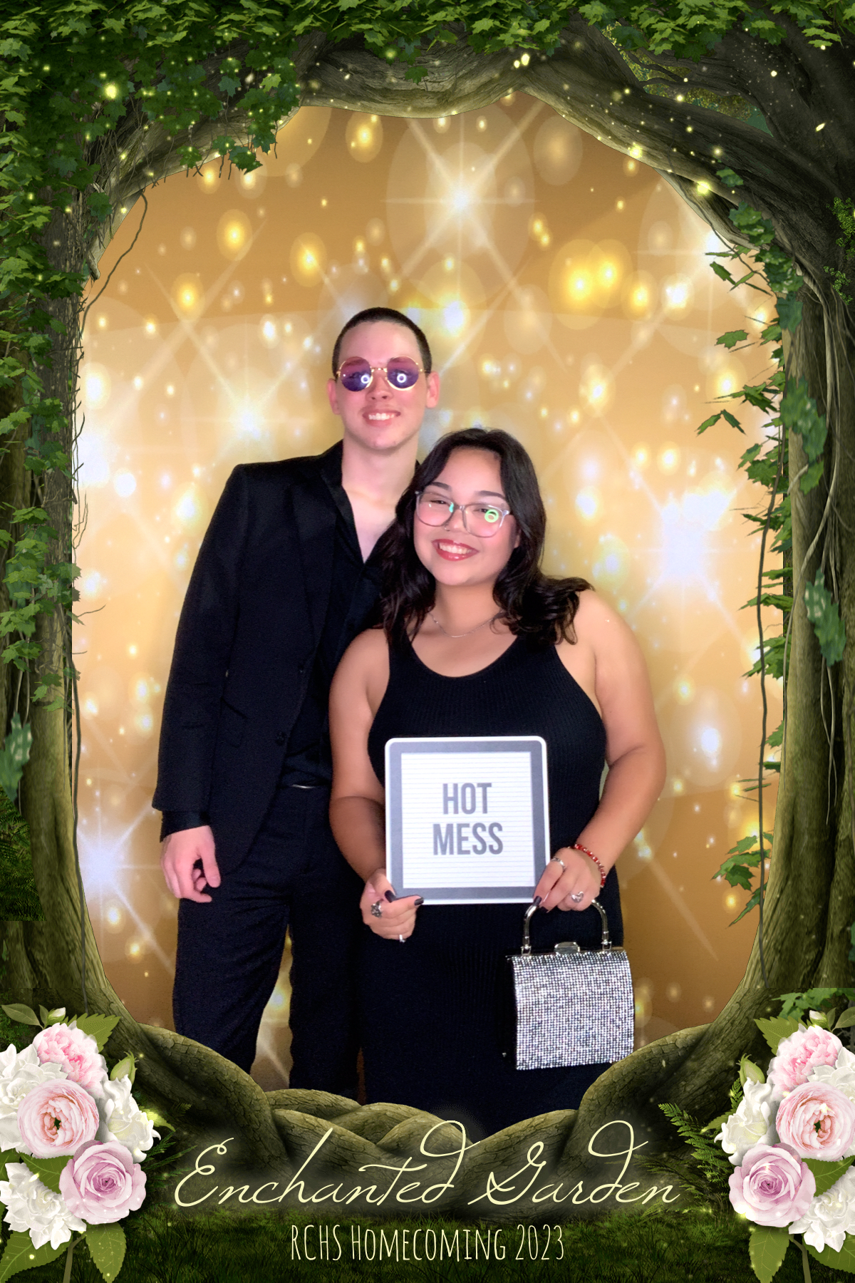 RCHS HOCO 2023 - ENCHANTED GARDEN | View more photos from the event at gallery.rckapturedmemories.com/u/RCKapturedMemories/RCHS-HOCO-2023-ENCHANTED-GARDEN
