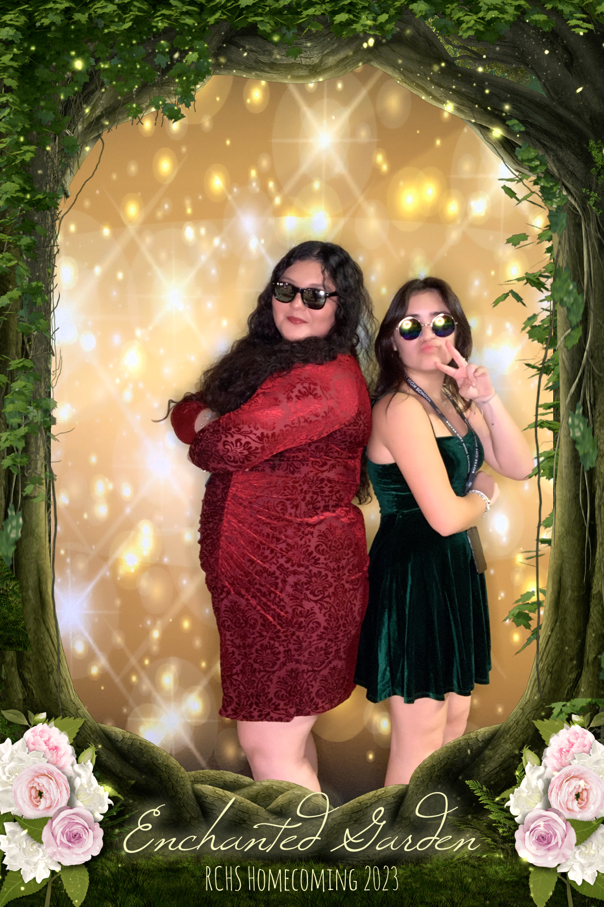 RCHS HOCO 2023 - ENCHANTED GARDEN | View more photos from the event at gallery.rckapturedmemories.com/u/RCKapturedMemories/RCHS-HOCO-2023-ENCHANTED-GARDEN
