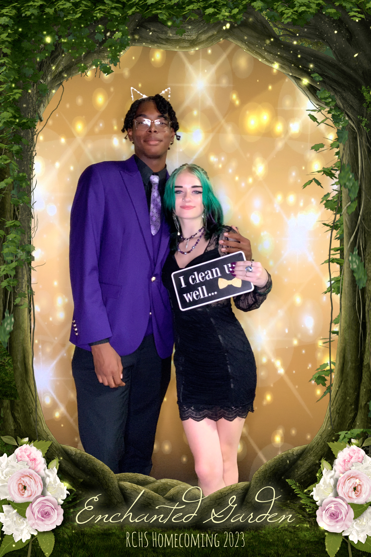RCHS HOCO 2023 - ENCHANTED GARDEN | View more photos from the event at gallery.rckapturedmemories.com/u/RCKapturedMemories/RCHS-HOCO-2023-ENCHANTED-GARDEN