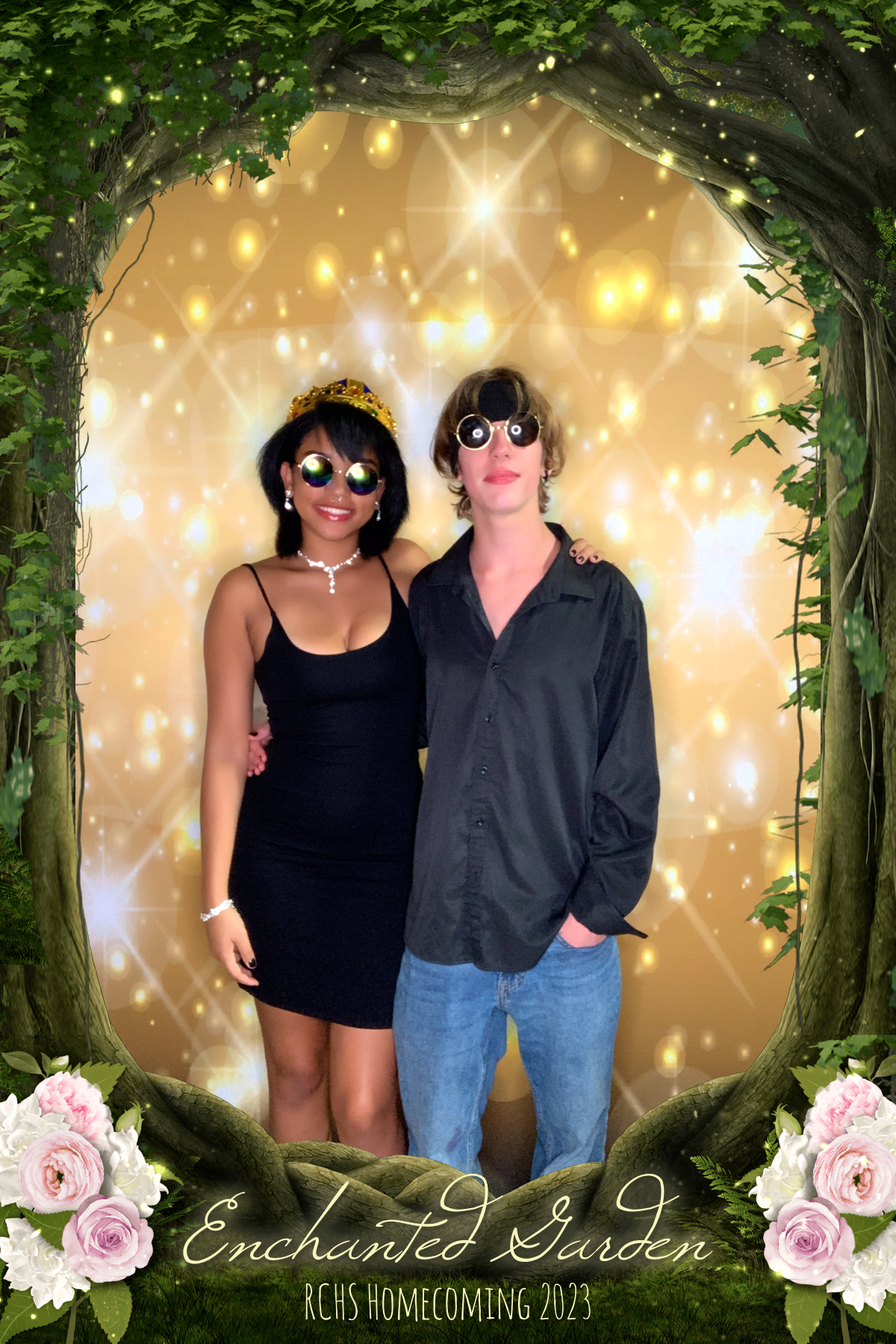 RCHS HOCO 2023 - ENCHANTED GARDEN | View more photos from the event at gallery.rckapturedmemories.com/u/RCKapturedMemories/RCHS-HOCO-2023-ENCHANTED-GARDEN