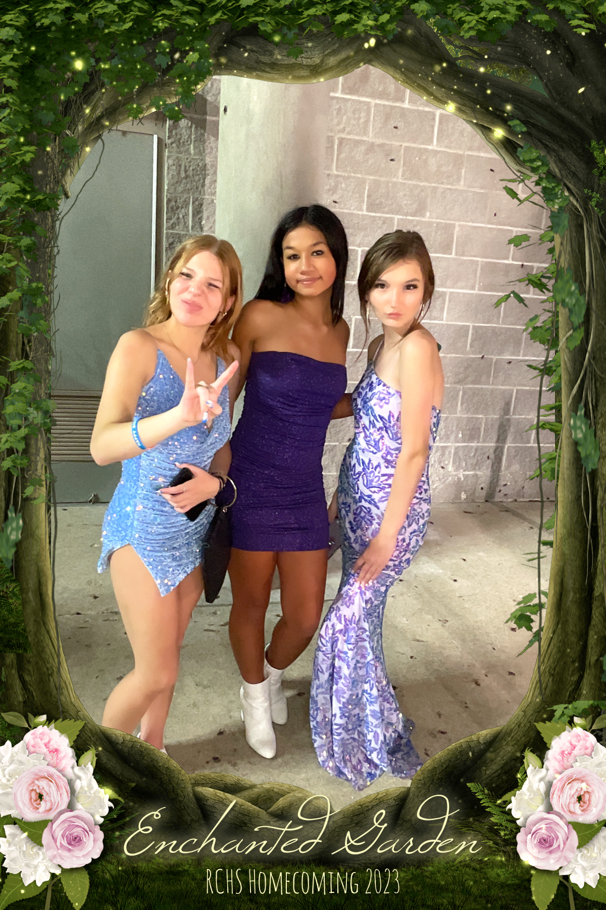 RCHS HOCO 2023 - ENCHANTED GARDEN | View more photos from the event at gallery.rckapturedmemories.com/u/RCKapturedMemories/RCHS-HOCO-2023-ENCHANTED-GARDEN