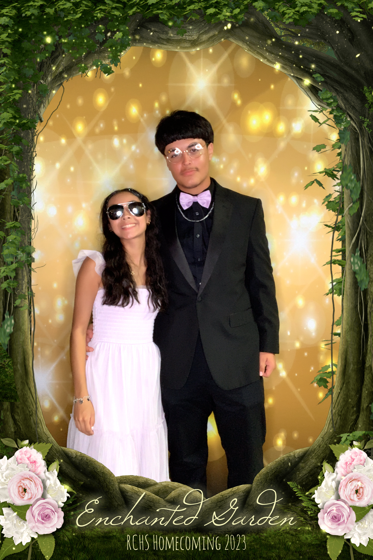 RCHS HOCO 2023 - ENCHANTED GARDEN | View more photos from the event at gallery.rckapturedmemories.com/u/RCKapturedMemories/RCHS-HOCO-2023-ENCHANTED-GARDEN
