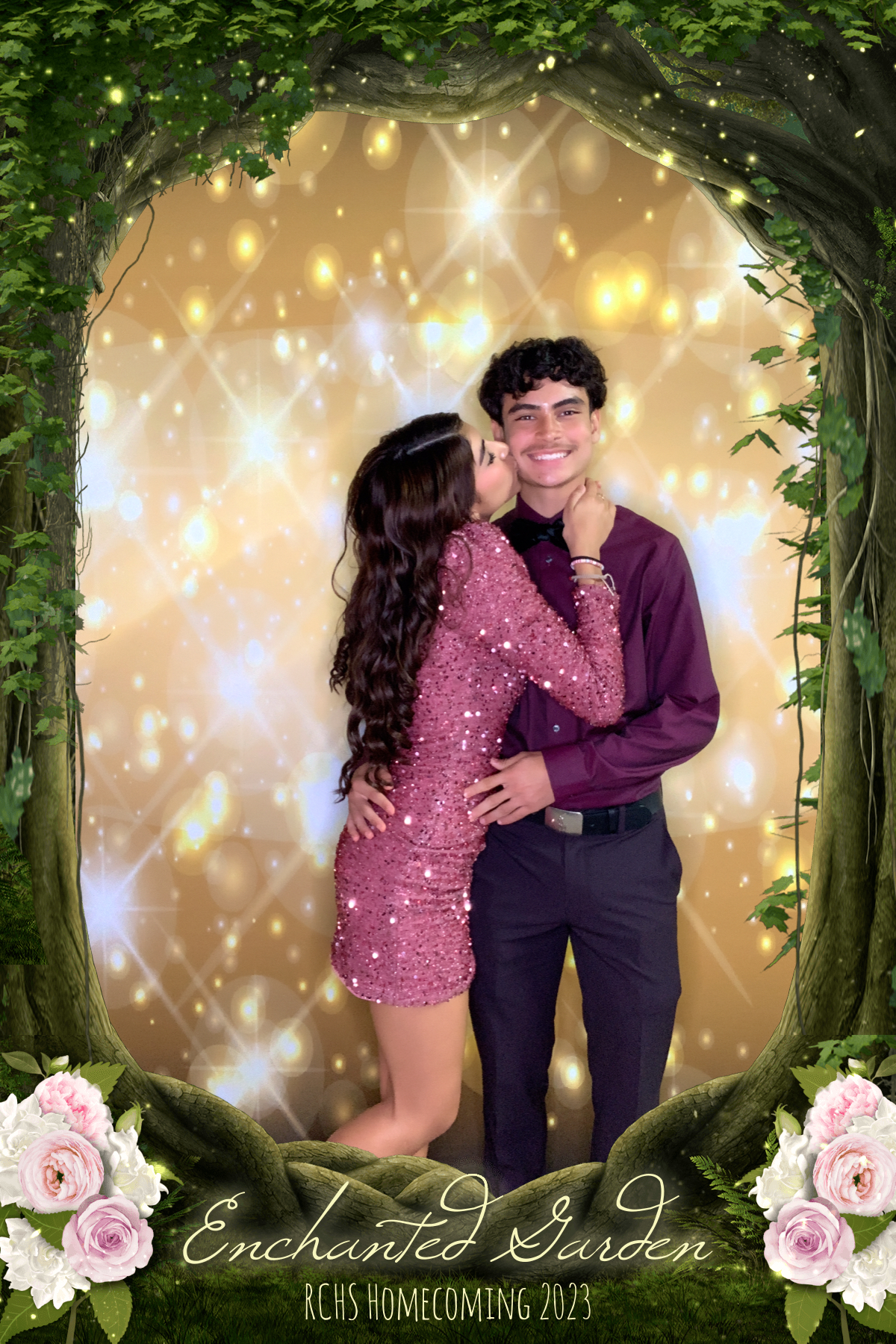 RCHS HOCO 2023 - ENCHANTED GARDEN | View more photos from the event at gallery.rckapturedmemories.com/u/RCKapturedMemories/RCHS-HOCO-2023-ENCHANTED-GARDEN