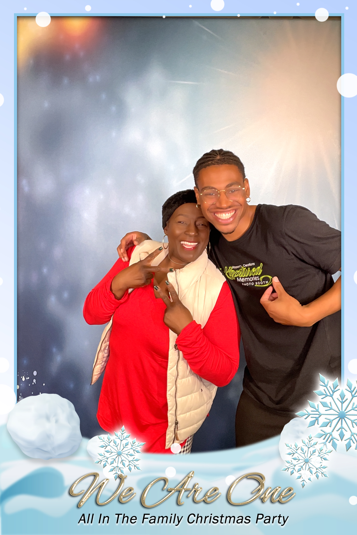 WE ARE ONE:  ALL IN THE FAMILY CHRISTMAS PARTY | View more photos from the event at gallery.rckapturedmemories.com/u/RCKapturedMemories/WE-ARE-ONE-ALL-IN-THE-FAMILY-CHRISTMAS-PARTY