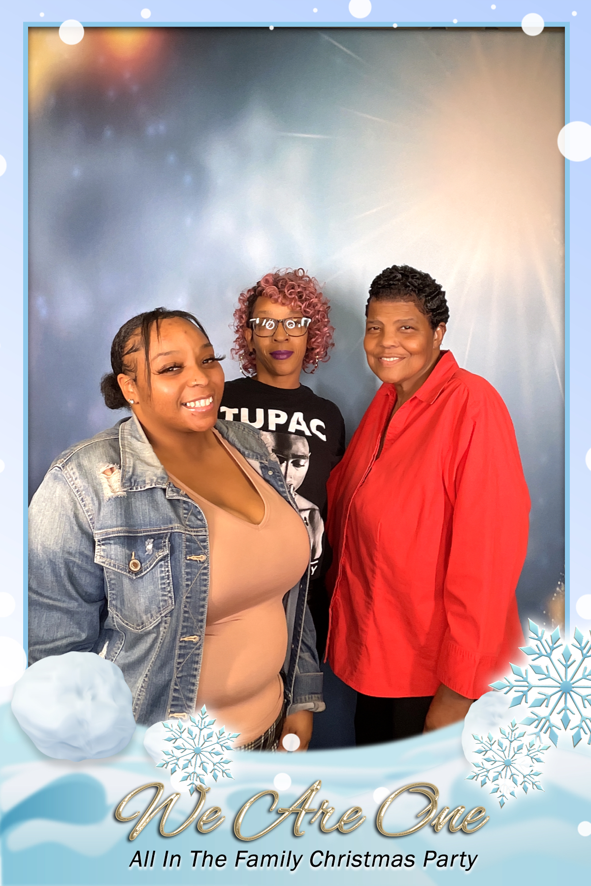 WE ARE ONE:  ALL IN THE FAMILY CHRISTMAS PARTY | View more photos from the event at gallery.rckapturedmemories.com/u/RCKapturedMemories/WE-ARE-ONE-ALL-IN-THE-FAMILY-CHRISTMAS-PARTY