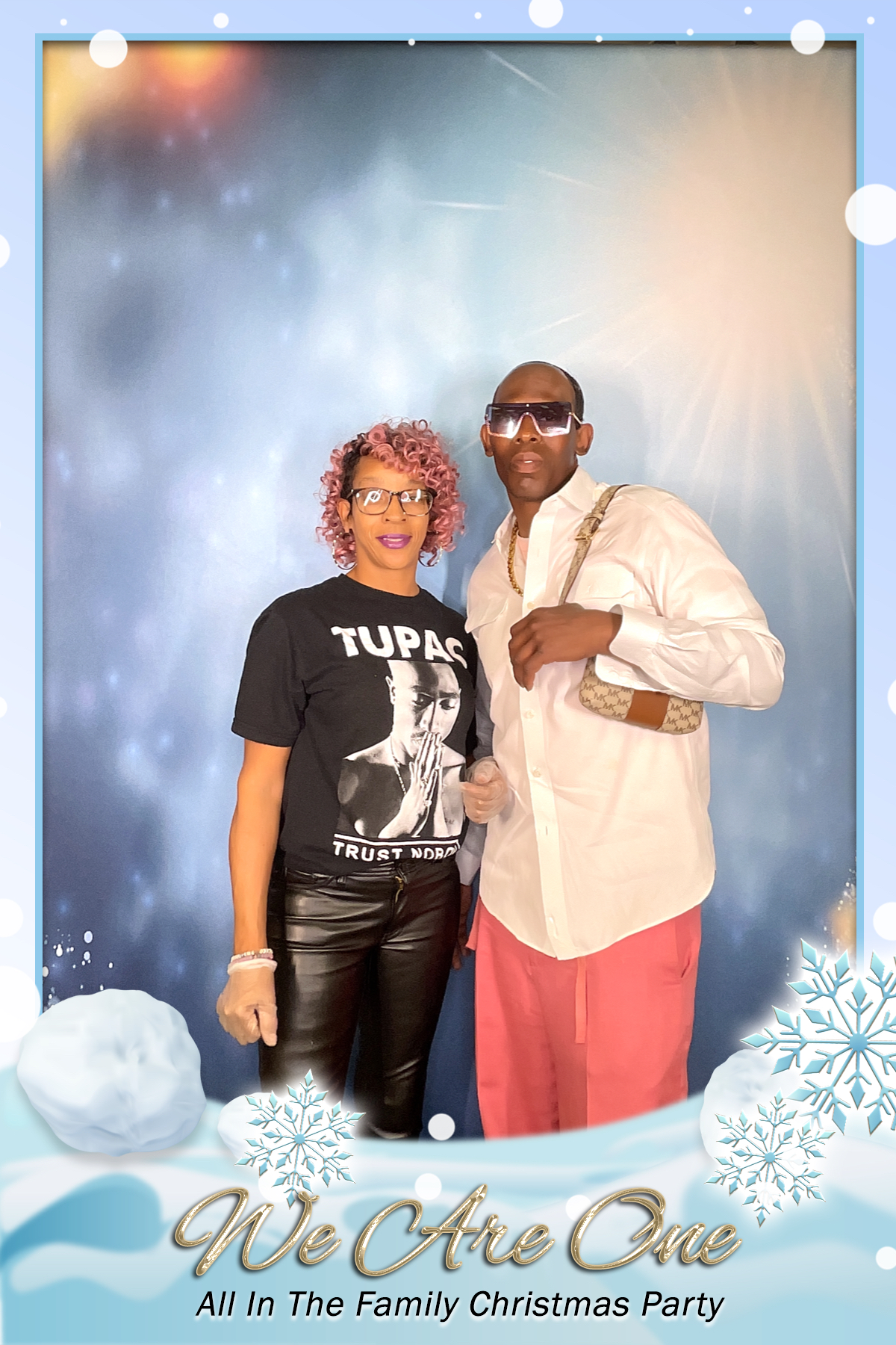 WE ARE ONE:  ALL IN THE FAMILY CHRISTMAS PARTY | View more photos from the event at gallery.rckapturedmemories.com/u/RCKapturedMemories/WE-ARE-ONE-ALL-IN-THE-FAMILY-CHRISTMAS-PARTY