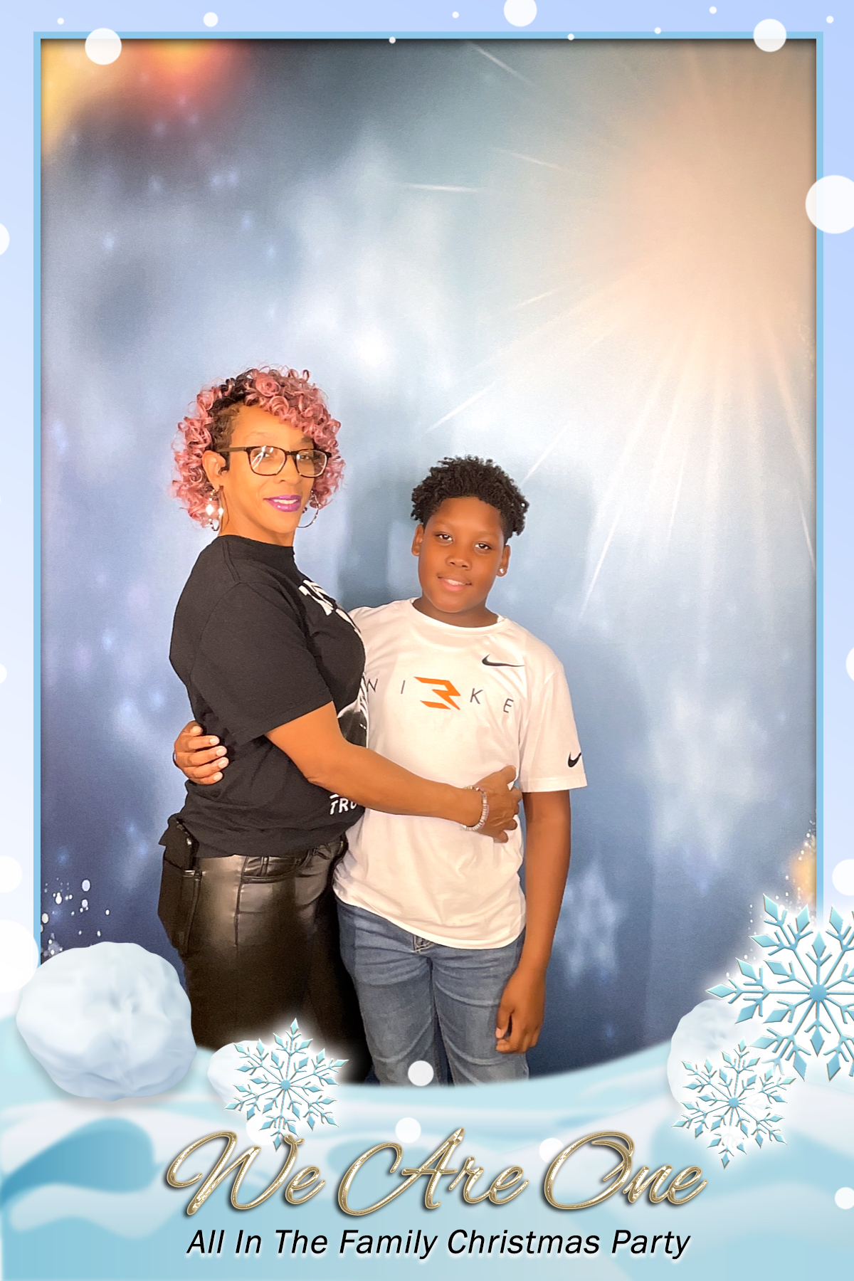 WE ARE ONE:  ALL IN THE FAMILY CHRISTMAS PARTY | View more photos from the event at gallery.rckapturedmemories.com/u/RCKapturedMemories/WE-ARE-ONE-ALL-IN-THE-FAMILY-CHRISTMAS-PARTY