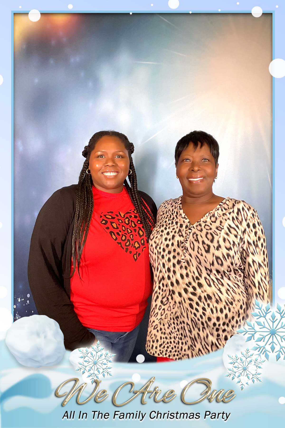 WE ARE ONE:  ALL IN THE FAMILY CHRISTMAS PARTY | View more photos from the event at gallery.rckapturedmemories.com/u/RCKapturedMemories/WE-ARE-ONE-ALL-IN-THE-FAMILY-CHRISTMAS-PARTY